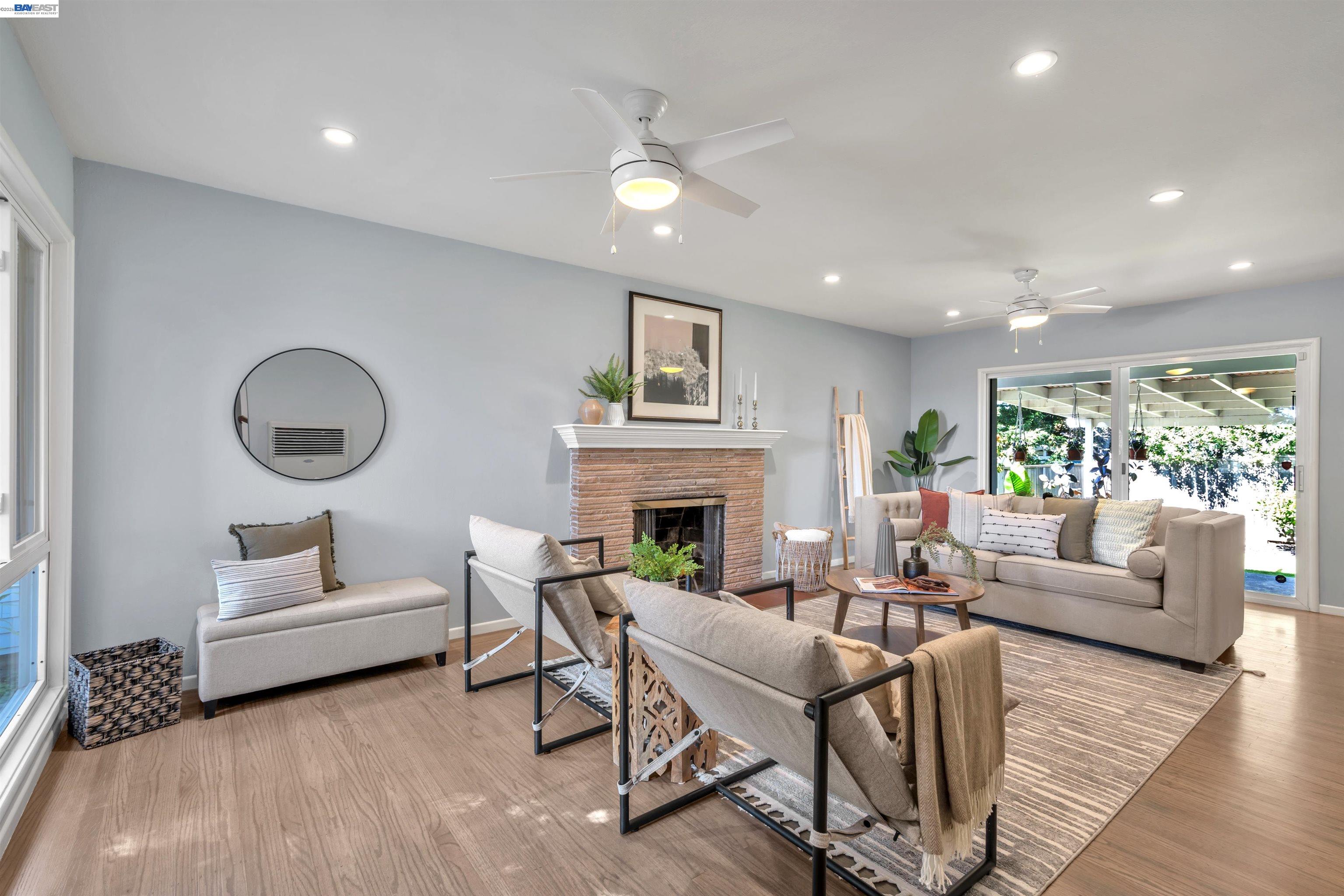 Detail Gallery Image 5 of 44 For 3627 Loma Vista Ave, Oakland,  CA 94619 - – Beds | – Baths