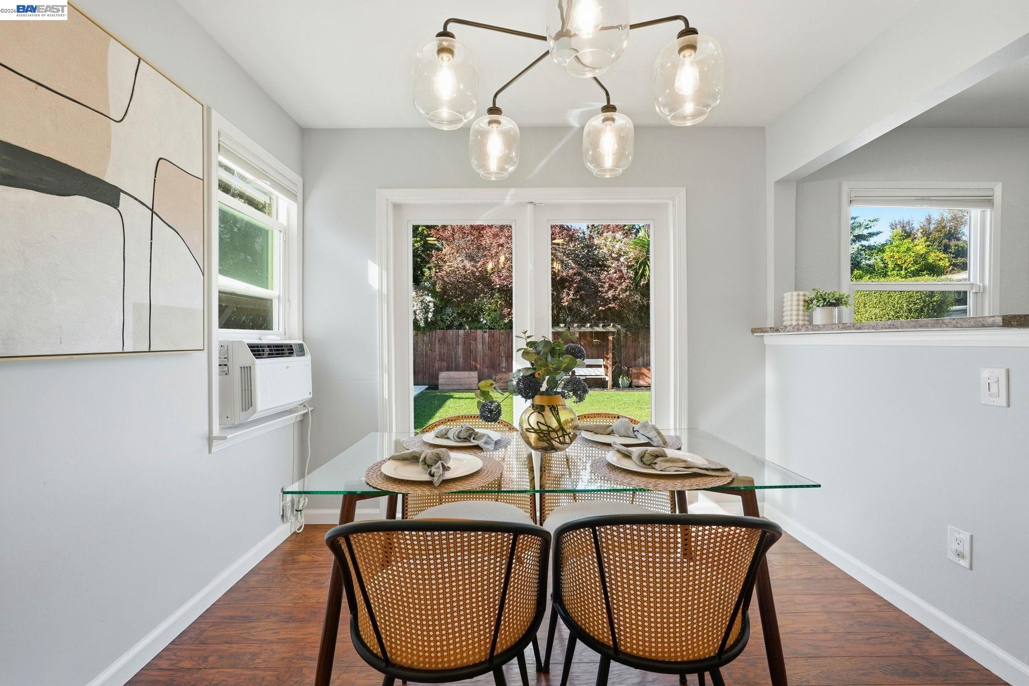 Detail Gallery Image 16 of 44 For 15965 via Granada, San Lorenzo,  CA 94580 - 3 Beds | 1 Baths