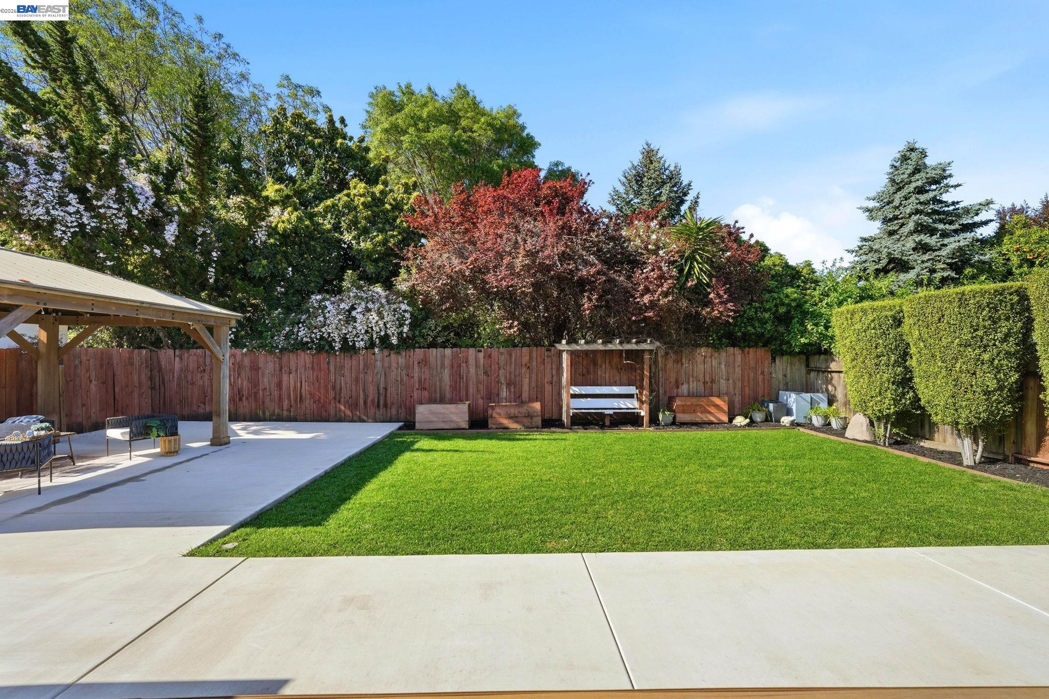 Detail Gallery Image 32 of 44 For 15965 via Granada, San Lorenzo,  CA 94580 - 3 Beds | 1 Baths