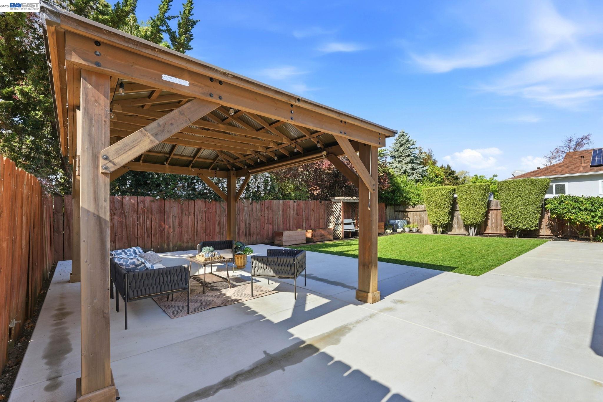 Detail Gallery Image 43 of 44 For 15965 via Granada, San Lorenzo,  CA 94580 - 3 Beds | 1 Baths