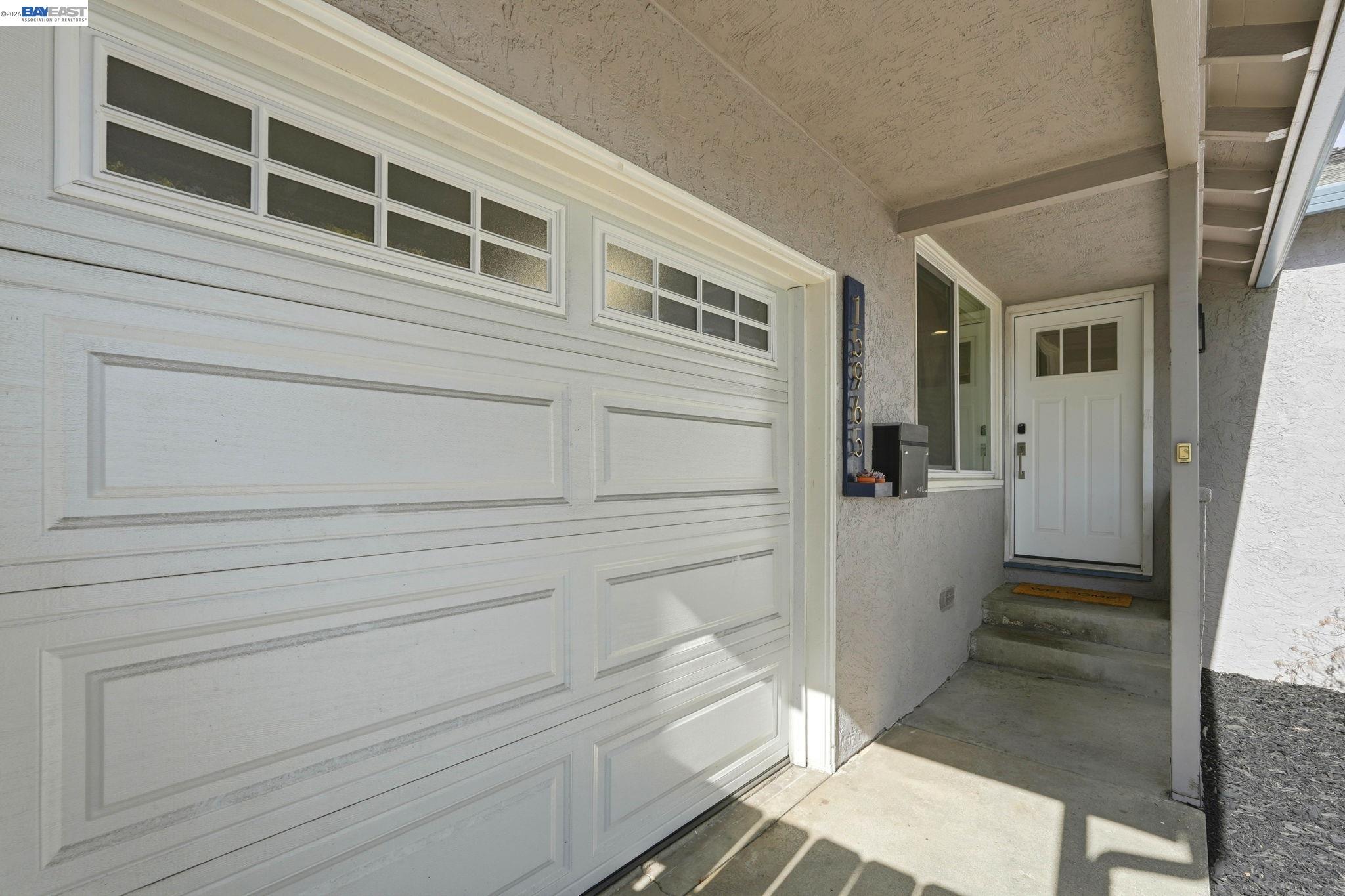 Detail Gallery Image 7 of 44 For 15965 via Granada, San Lorenzo,  CA 94580 - 3 Beds | 1 Baths