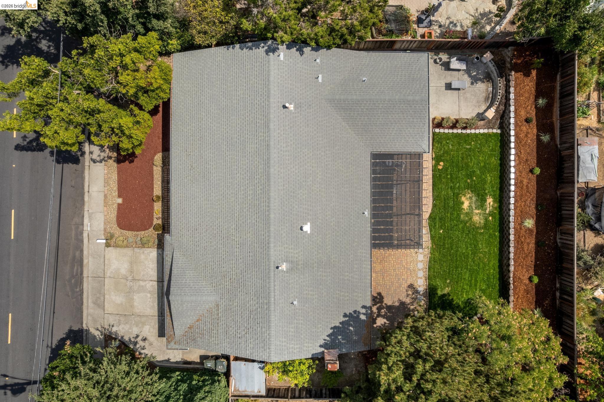 Detail Gallery Image 37 of 44 For 3093 Diablo View Rd, Pleasant Hill,  CA 94523 - 4 Beds | 2 Baths