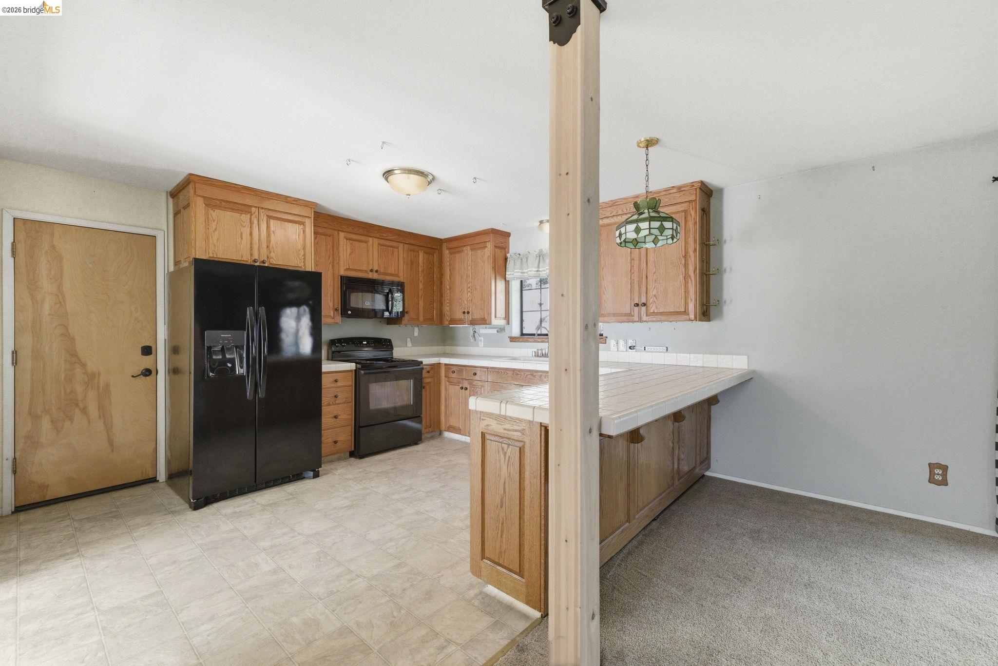 Detail Gallery Image 8 of 28 For 16170 Acorn Dr, Sonora,  CA 95370 - 3 Beds | 2 Baths