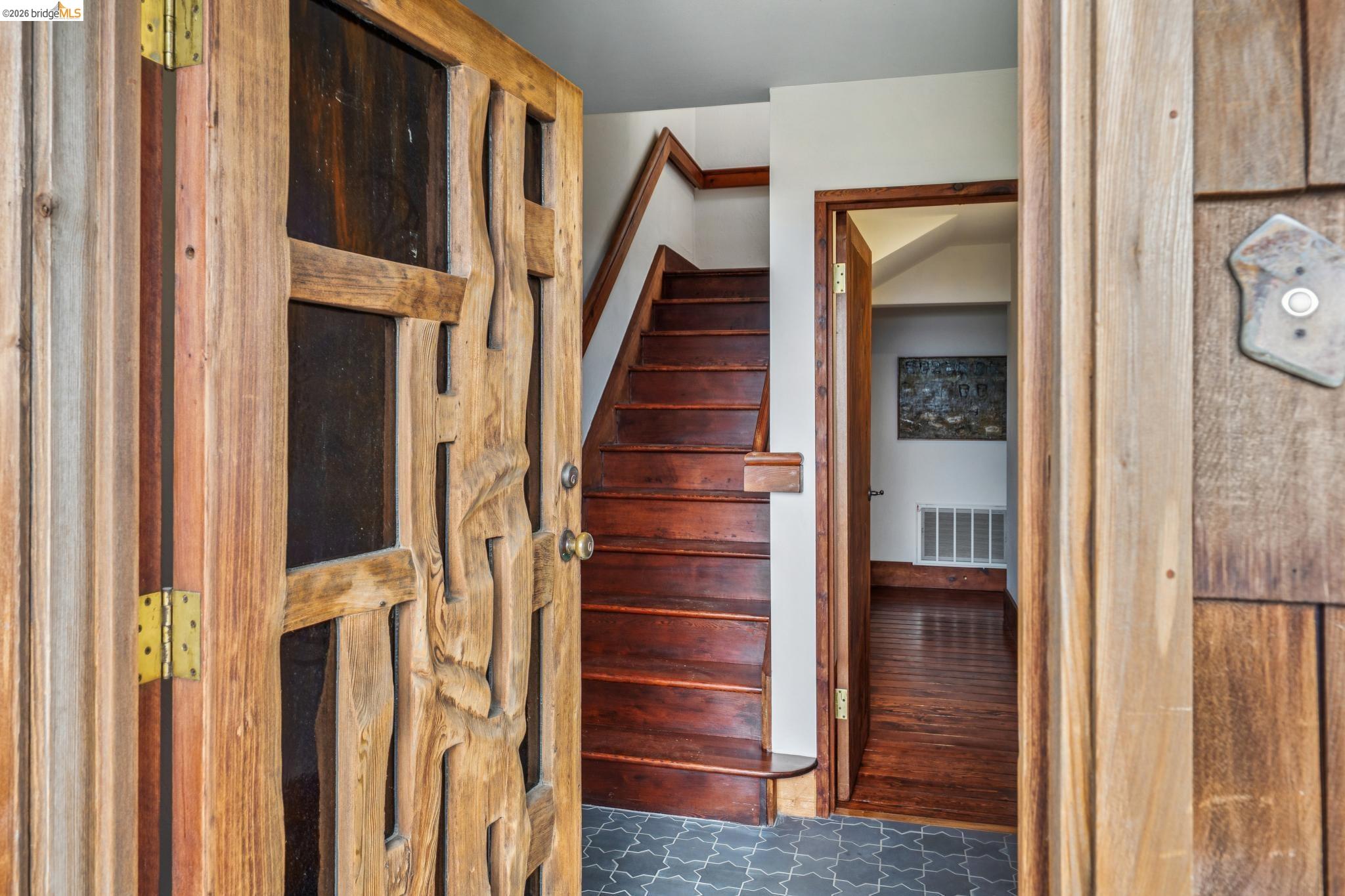 Detail Gallery Image 13 of 60 For 249 Trinity Ave, Kensington,  CA 94708 - 3 Beds | 2/1 Baths