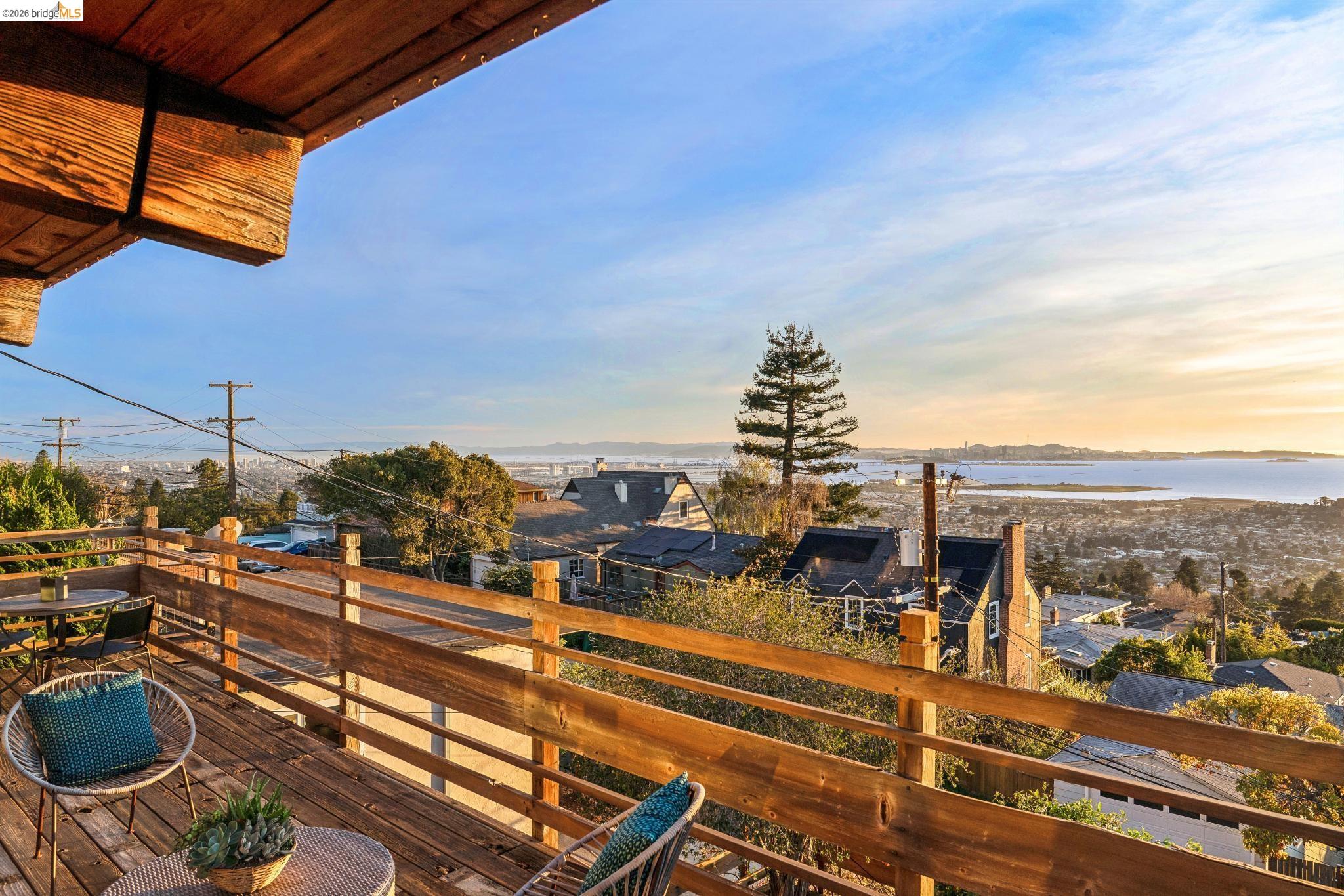 Detail Gallery Image 25 of 60 For 249 Trinity Ave, Kensington,  CA 94708 - 3 Beds | 2/1 Baths