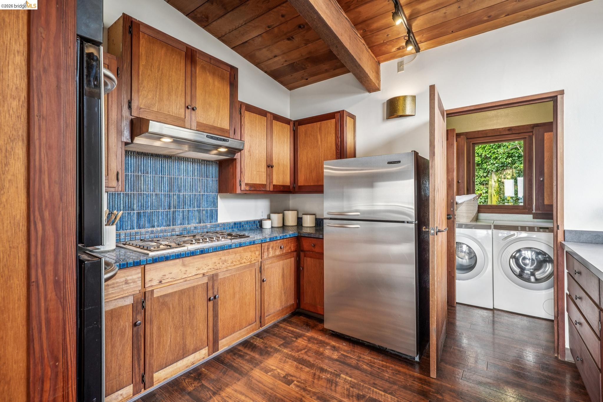 Detail Gallery Image 29 of 60 For 249 Trinity Ave, Kensington,  CA 94708 - 3 Beds | 2/1 Baths