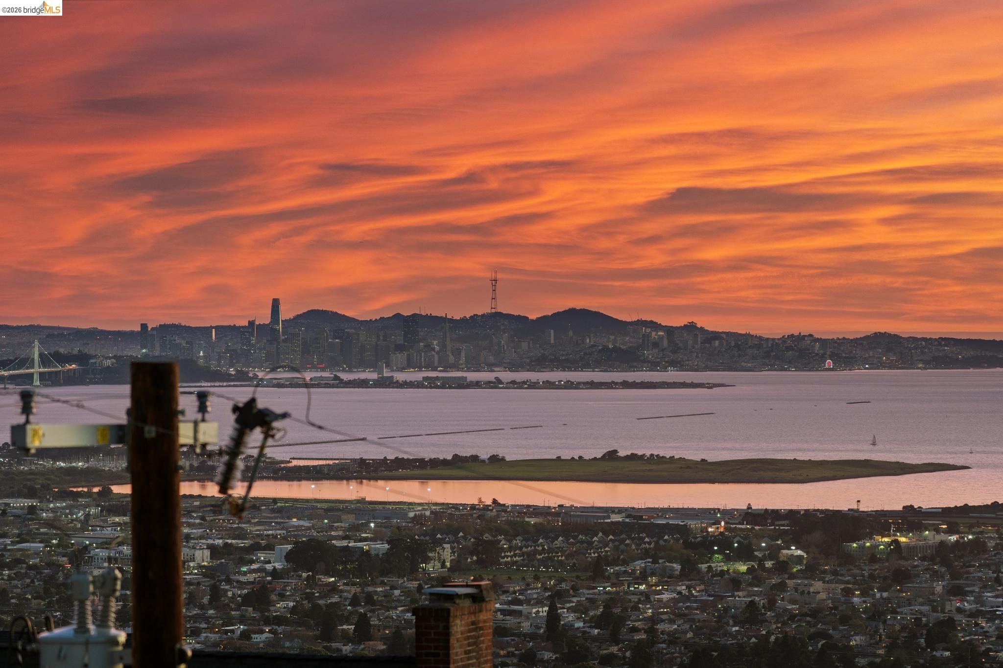 Detail Gallery Image 4 of 60 For 249 Trinity Ave, Kensington,  CA 94708 - 3 Beds | 2/1 Baths