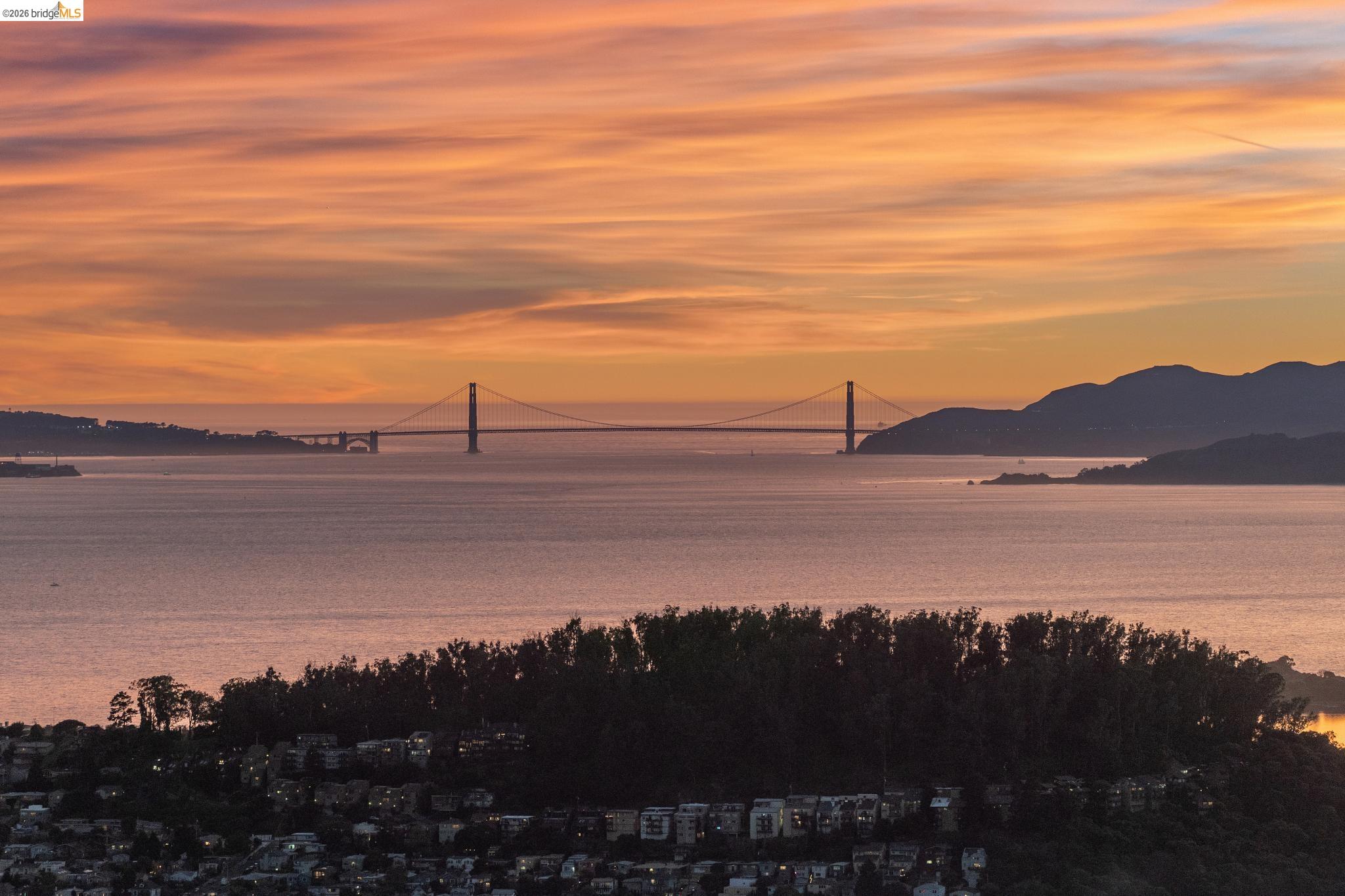 Detail Gallery Image 6 of 60 For 249 Trinity Ave, Kensington,  CA 94708 - 3 Beds | 2/1 Baths