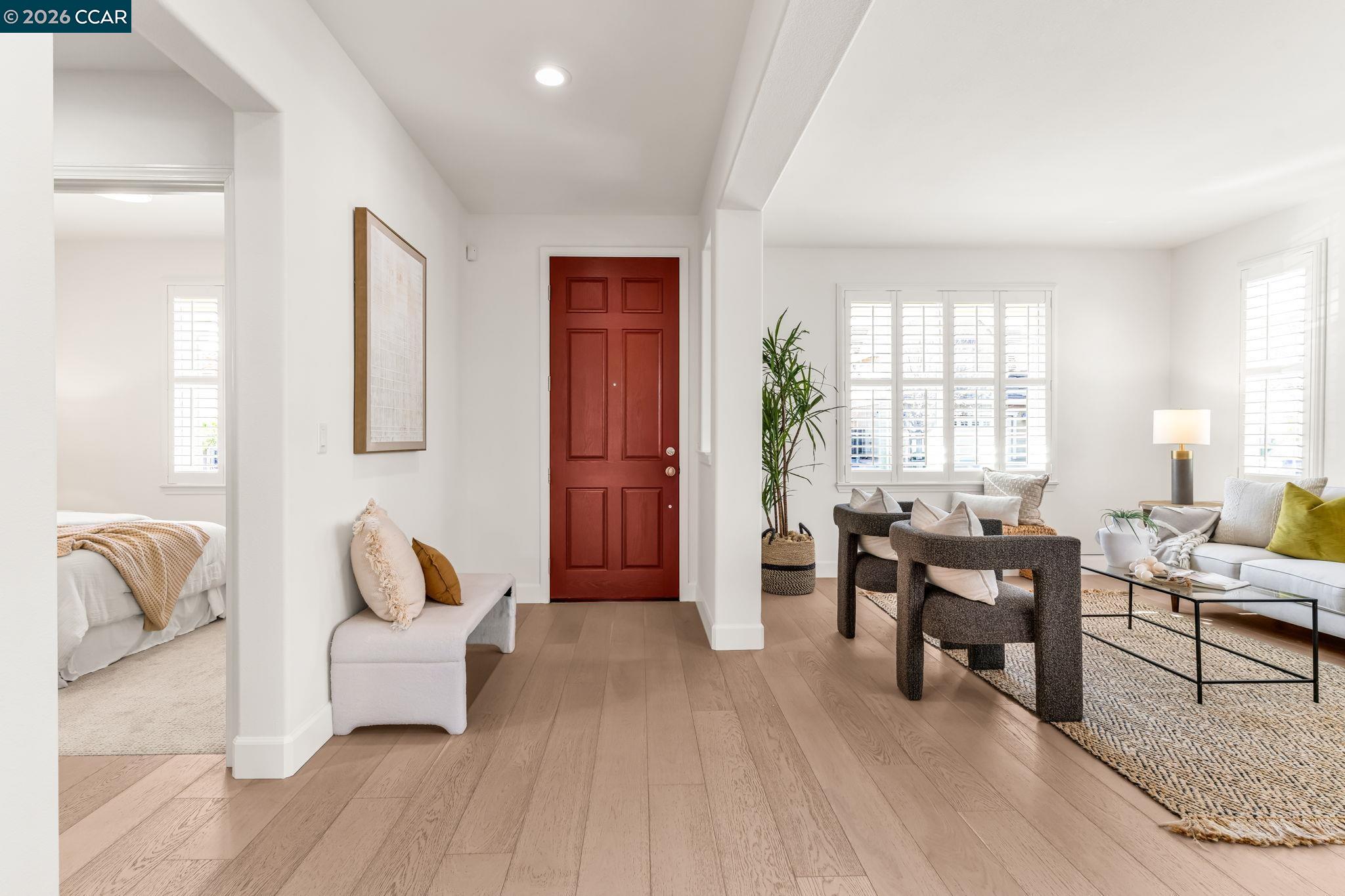 Detail Gallery Image 2 of 60 For 116 Spalding Ct, San Ramon,  CA 94582 - 5 Beds | 3 Baths