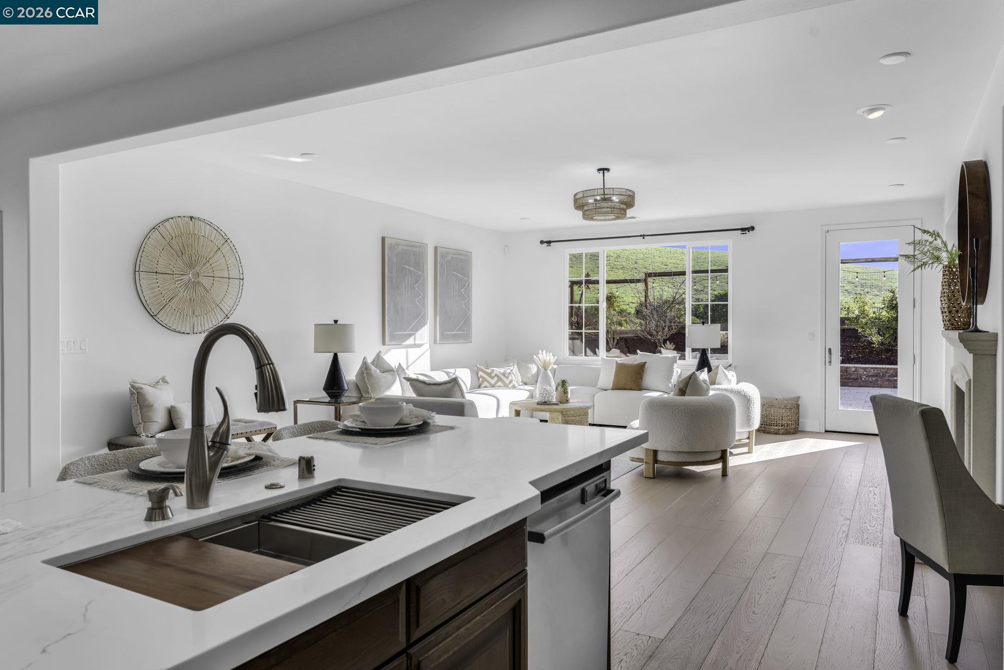 Detail Gallery Image 19 of 60 For 116 Spalding Ct, San Ramon,  CA 94582 - 5 Beds | 3 Baths