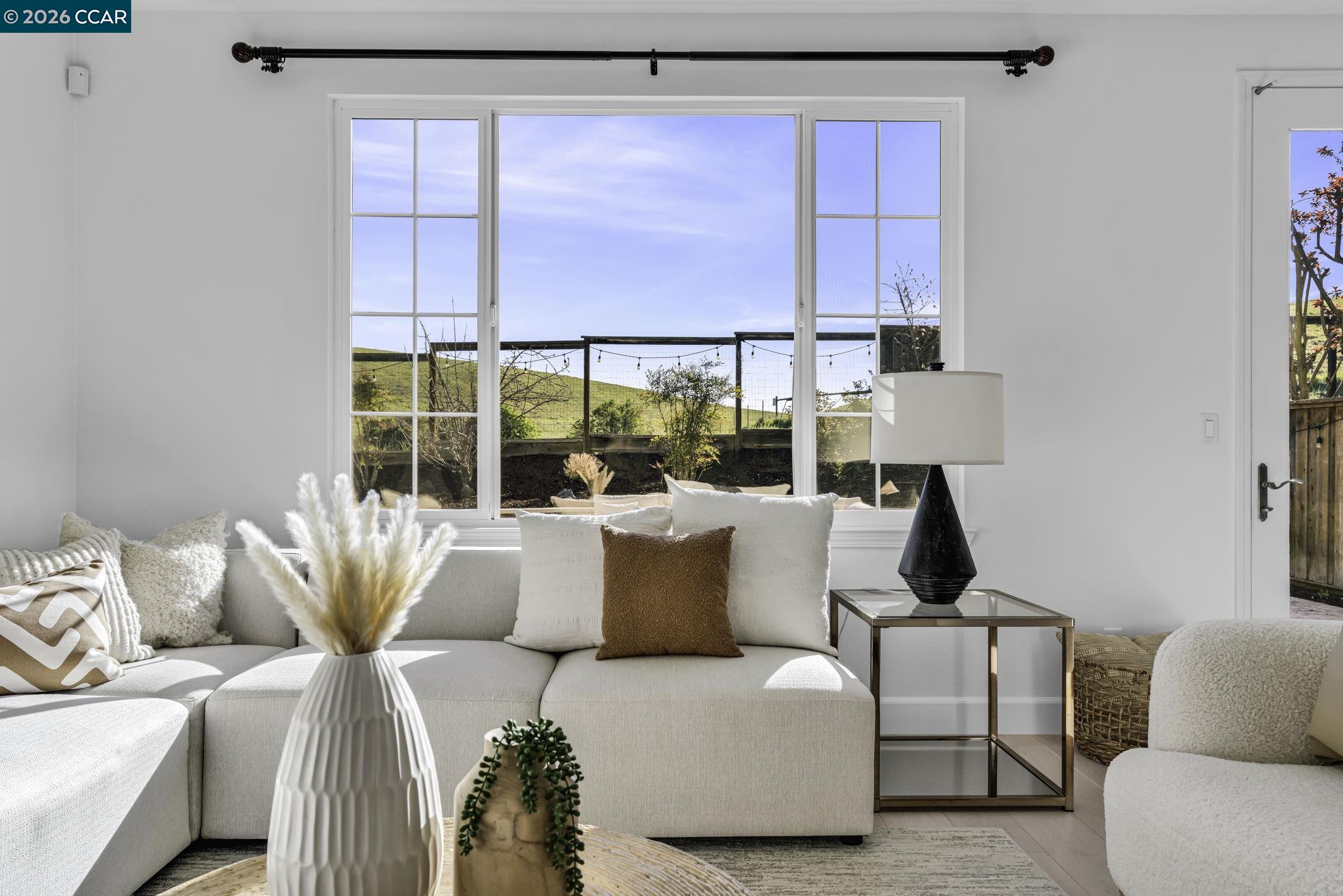 Detail Gallery Image 20 of 60 For 116 Spalding Ct, San Ramon,  CA 94582 - 5 Beds | 3 Baths