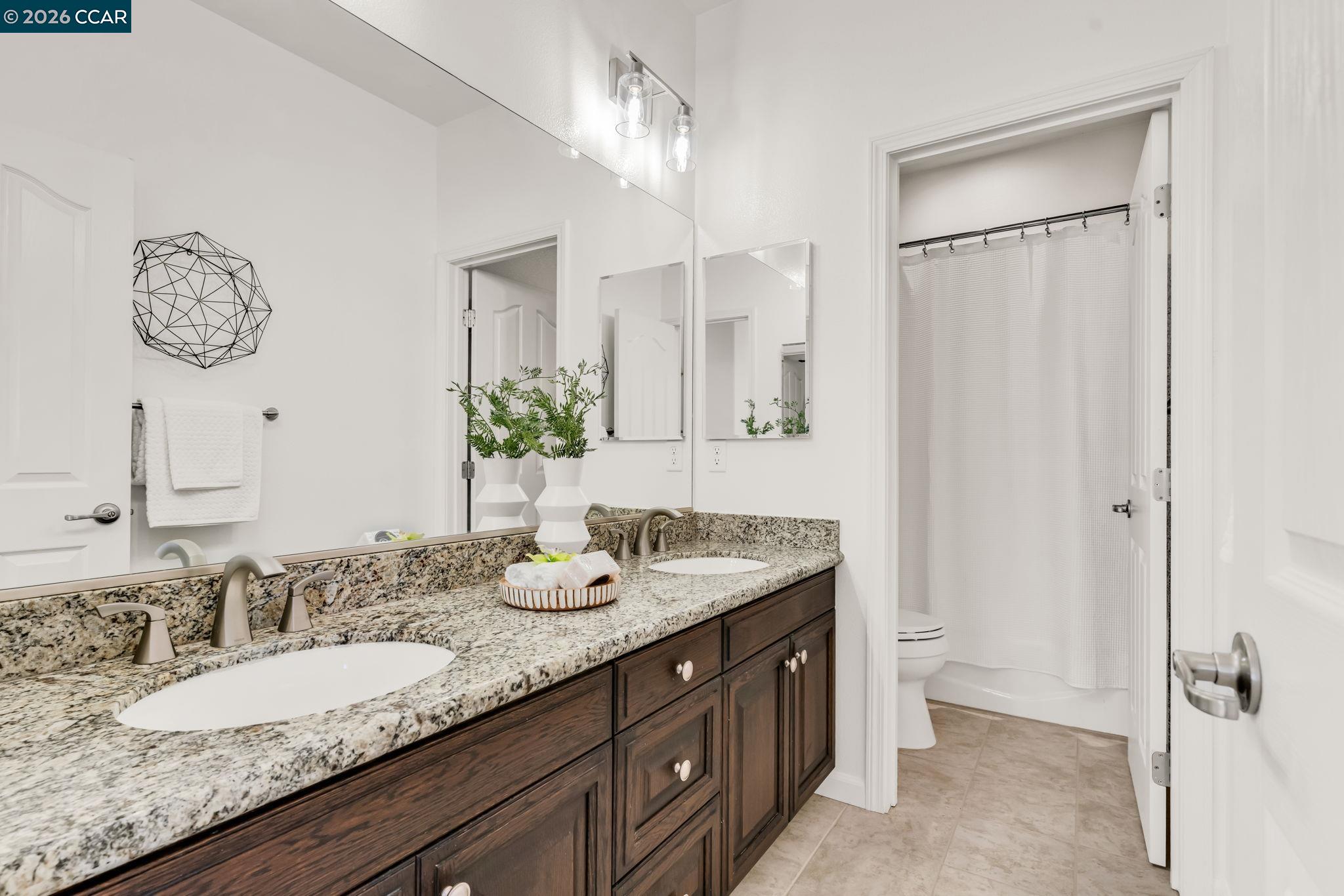 Detail Gallery Image 45 of 60 For 116 Spalding Ct, San Ramon,  CA 94582 - 5 Beds | 3 Baths