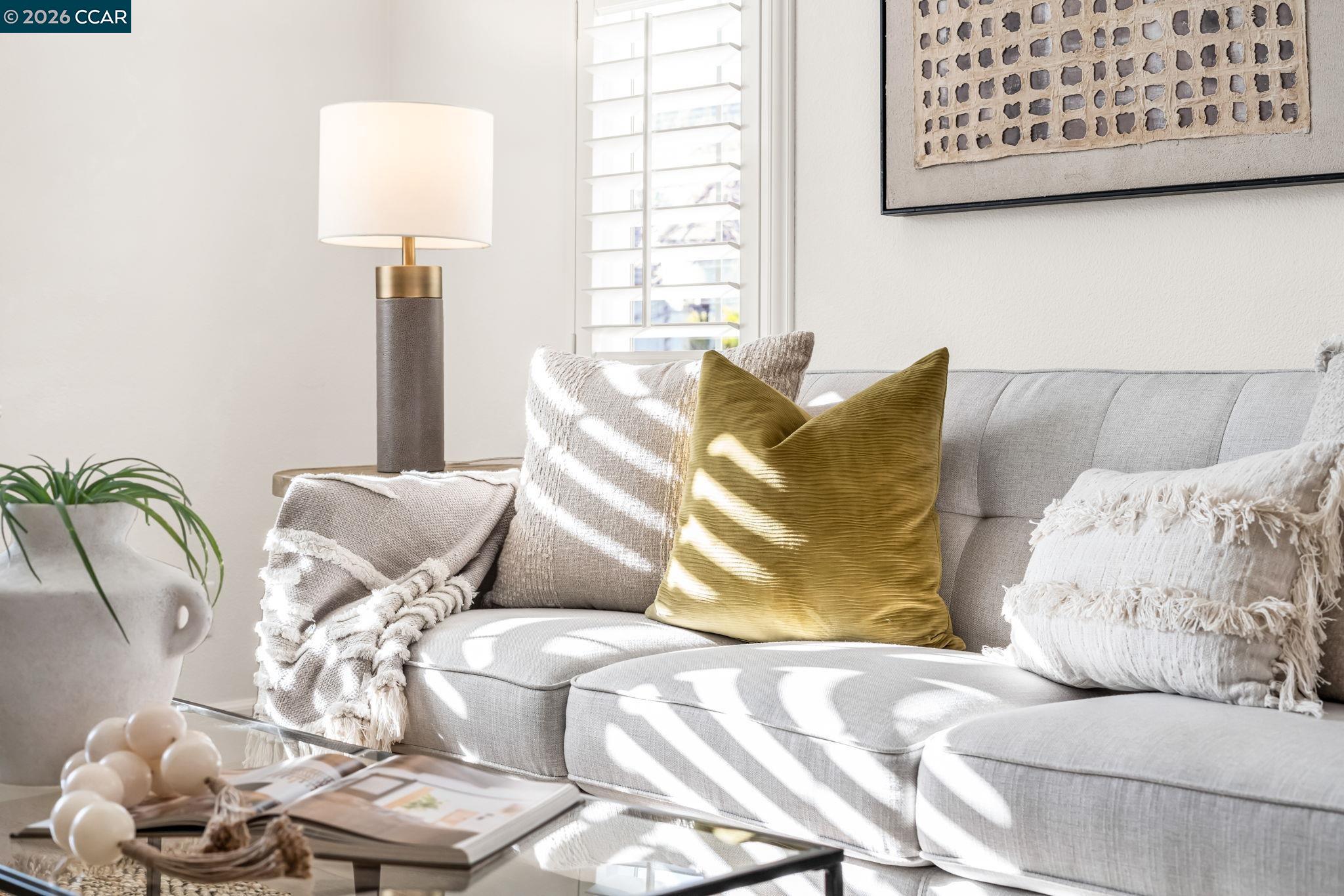 Detail Gallery Image 6 of 60 For 116 Spalding Ct, San Ramon,  CA 94582 - 5 Beds | 3 Baths