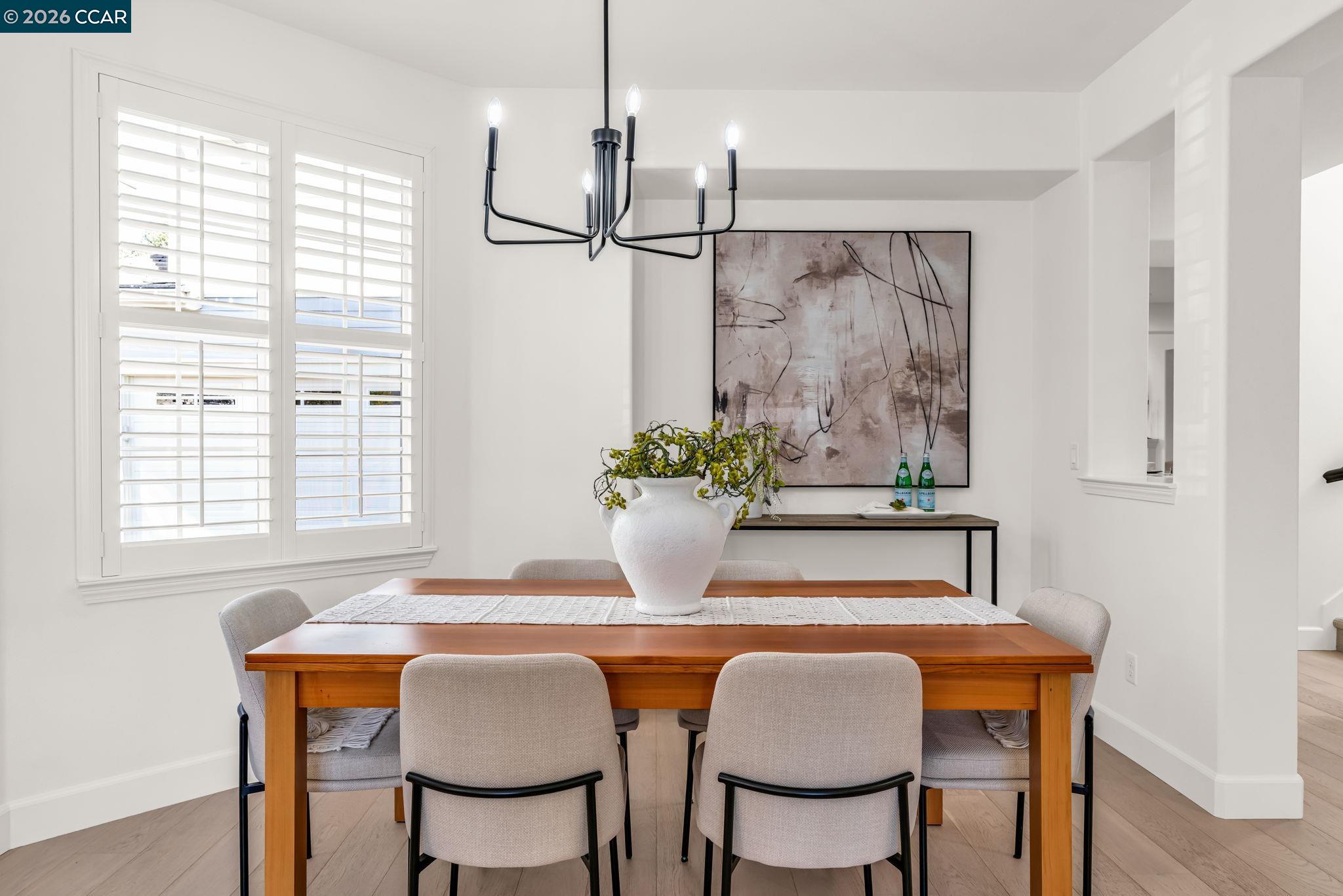 Detail Gallery Image 9 of 60 For 116 Spalding Ct, San Ramon,  CA 94582 - 5 Beds | 3 Baths