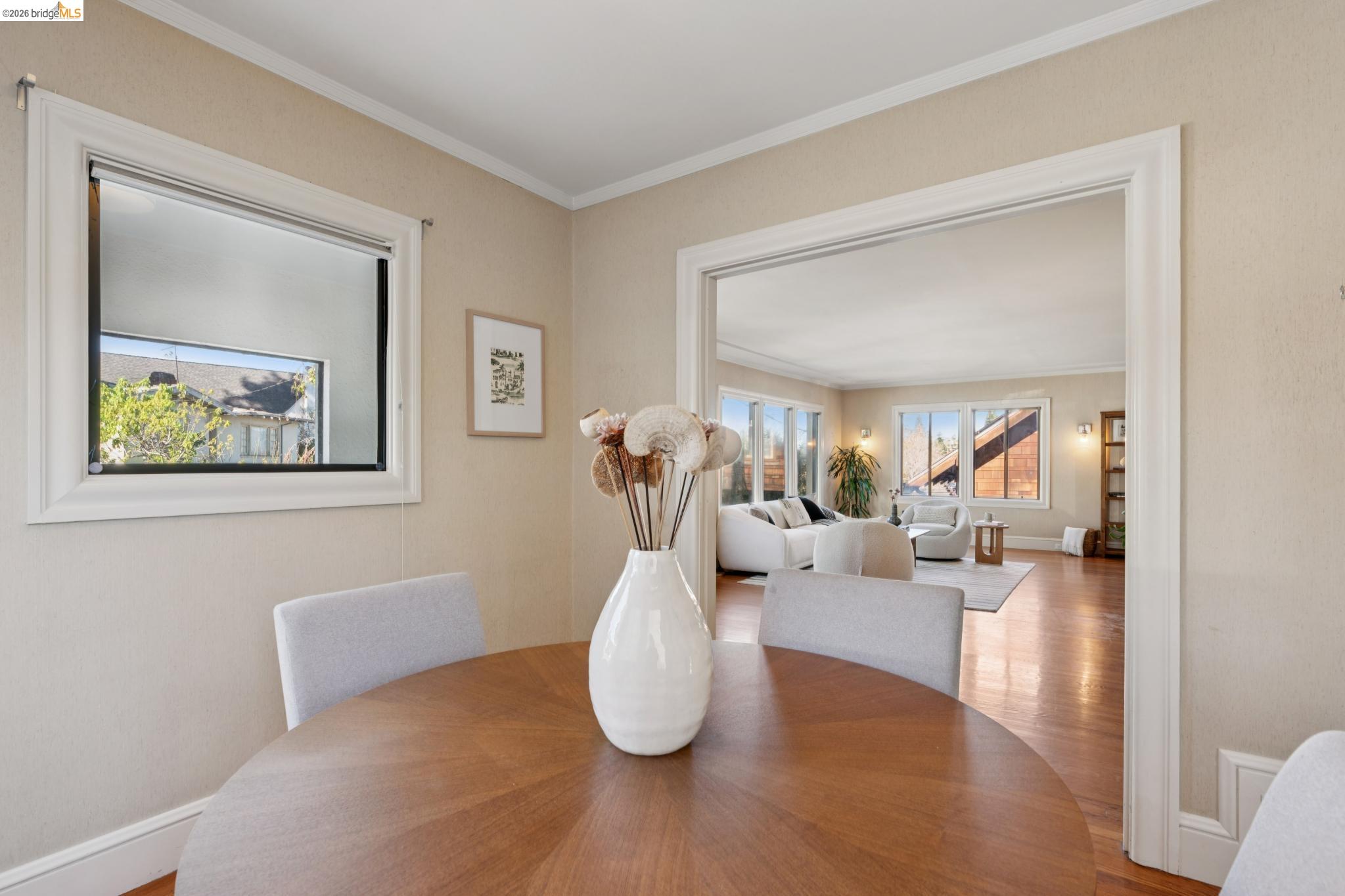 Detail Gallery Image 13 of 38 For 1210 Everett Ave, Oakland,  CA 94602 - 2 Beds | 2 Baths