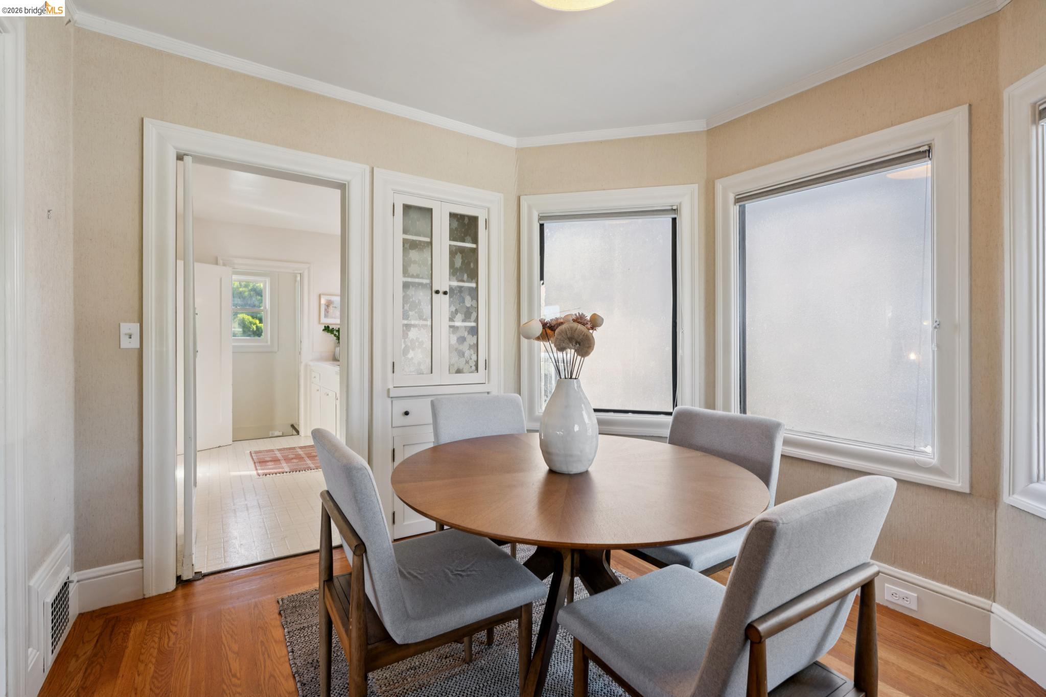 Detail Gallery Image 16 of 38 For 1210 Everett Ave, Oakland,  CA 94602 - 2 Beds | 2 Baths