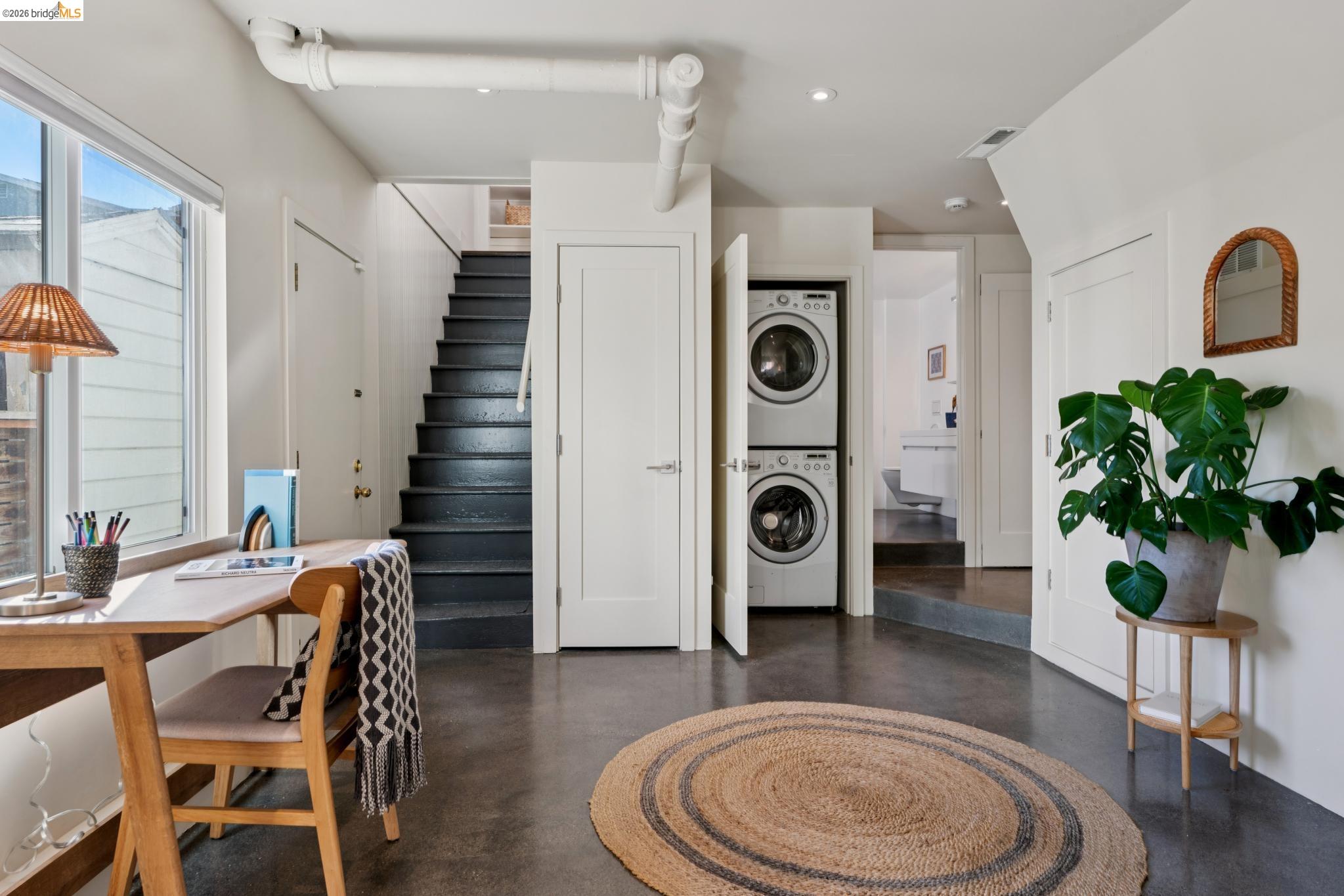 Detail Gallery Image 26 of 38 For 1210 Everett Ave, Oakland,  CA 94602 - 2 Beds | 2 Baths