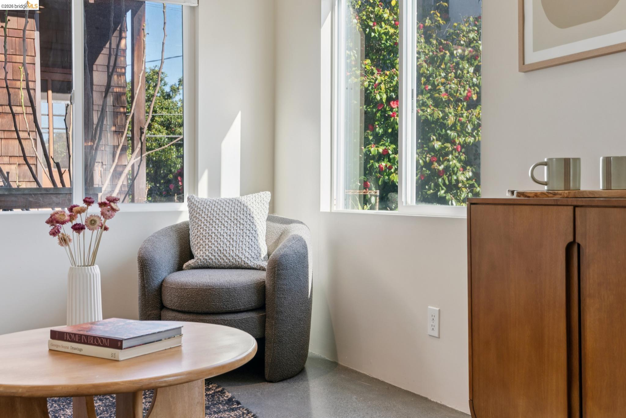 Detail Gallery Image 29 of 38 For 1210 Everett Ave, Oakland,  CA 94602 - 2 Beds | 2 Baths