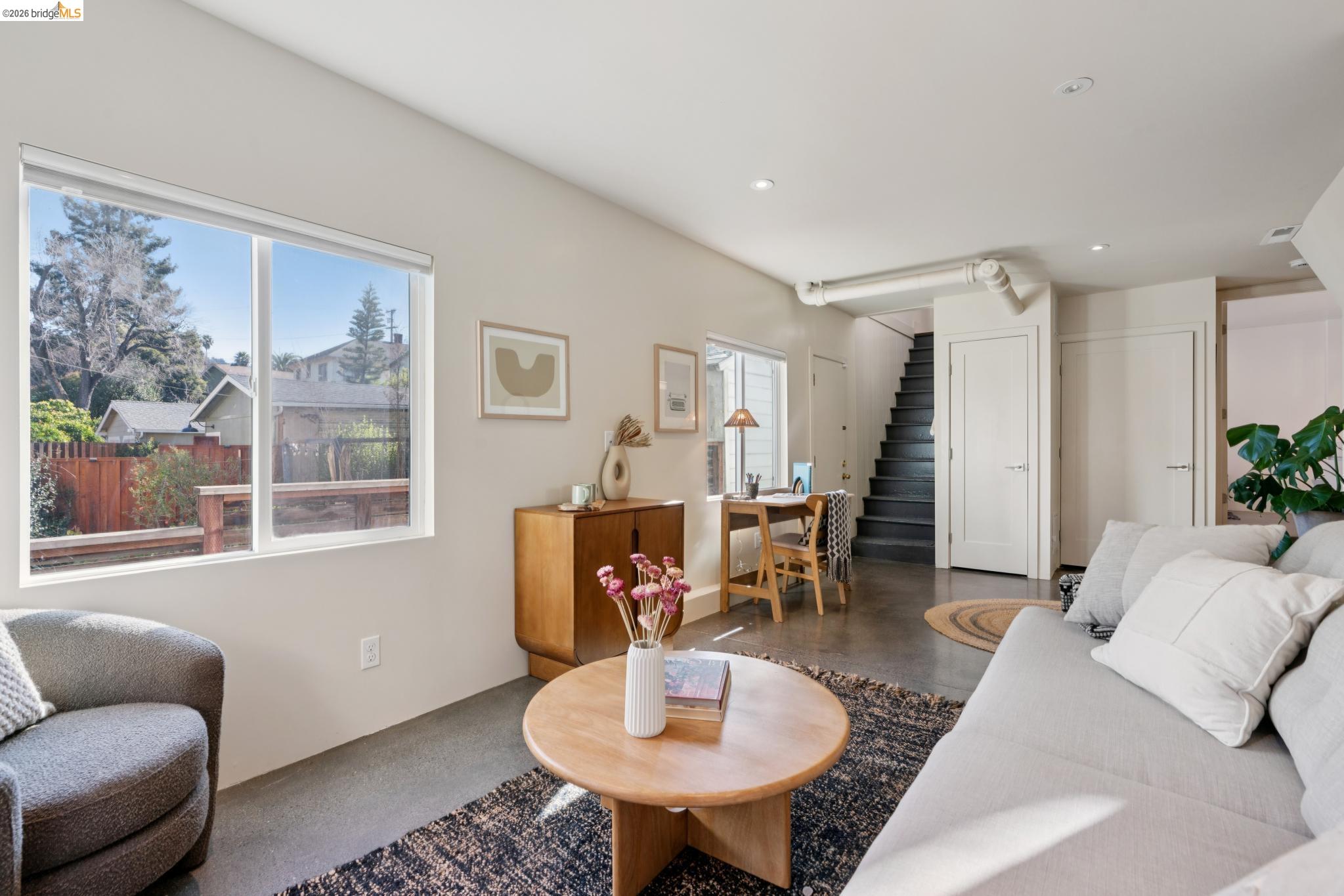 Detail Gallery Image 30 of 38 For 1210 Everett Ave, Oakland,  CA 94602 - 2 Beds | 2 Baths