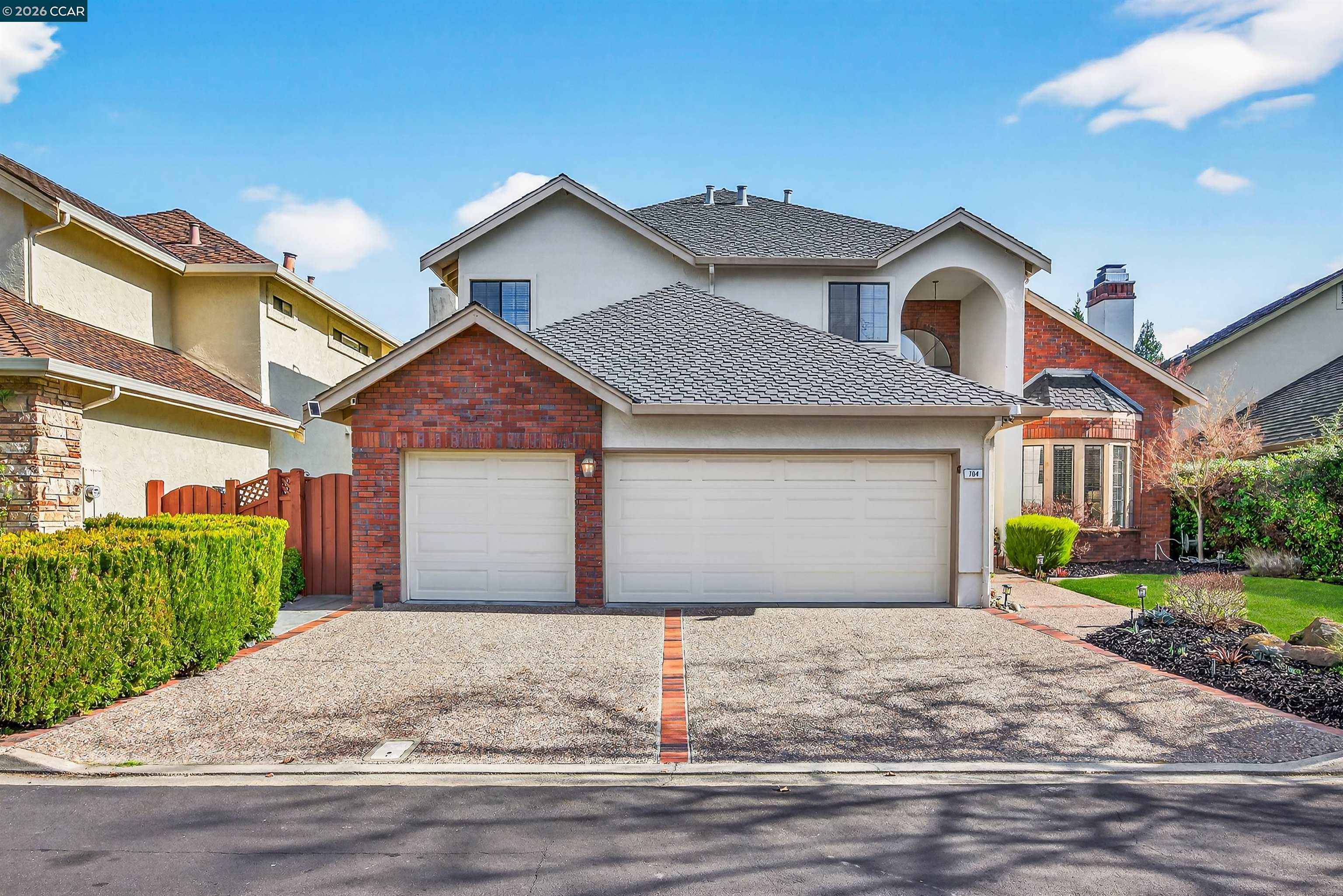 Detail Gallery Image 7 of 54 For 704 Blue Spruce Dr, Danville,  CA 94506 - 4 Beds | 3 Baths