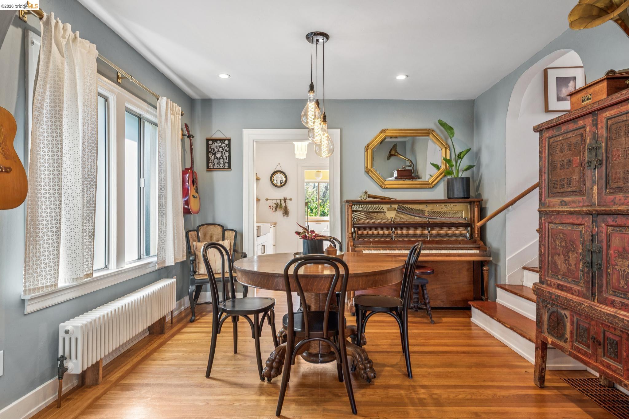 Detail Gallery Image 14 of 58 For 6004 Orchard Ave, Richmond,  CA 94804 - 3 Beds | 1/1 Baths