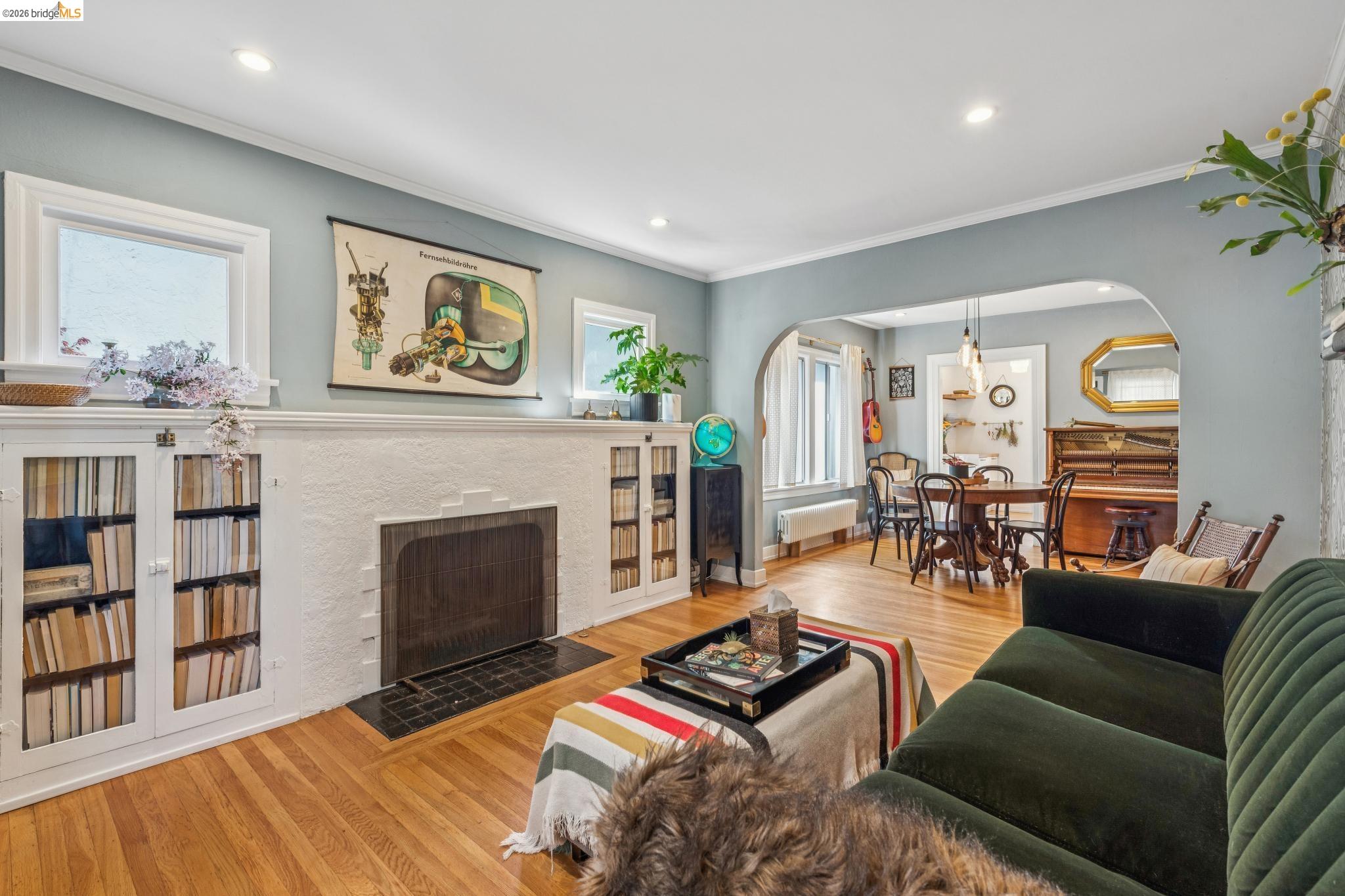 Detail Gallery Image 8 of 58 For 6004 Orchard Ave, Richmond,  CA 94804 - 3 Beds | 1/1 Baths