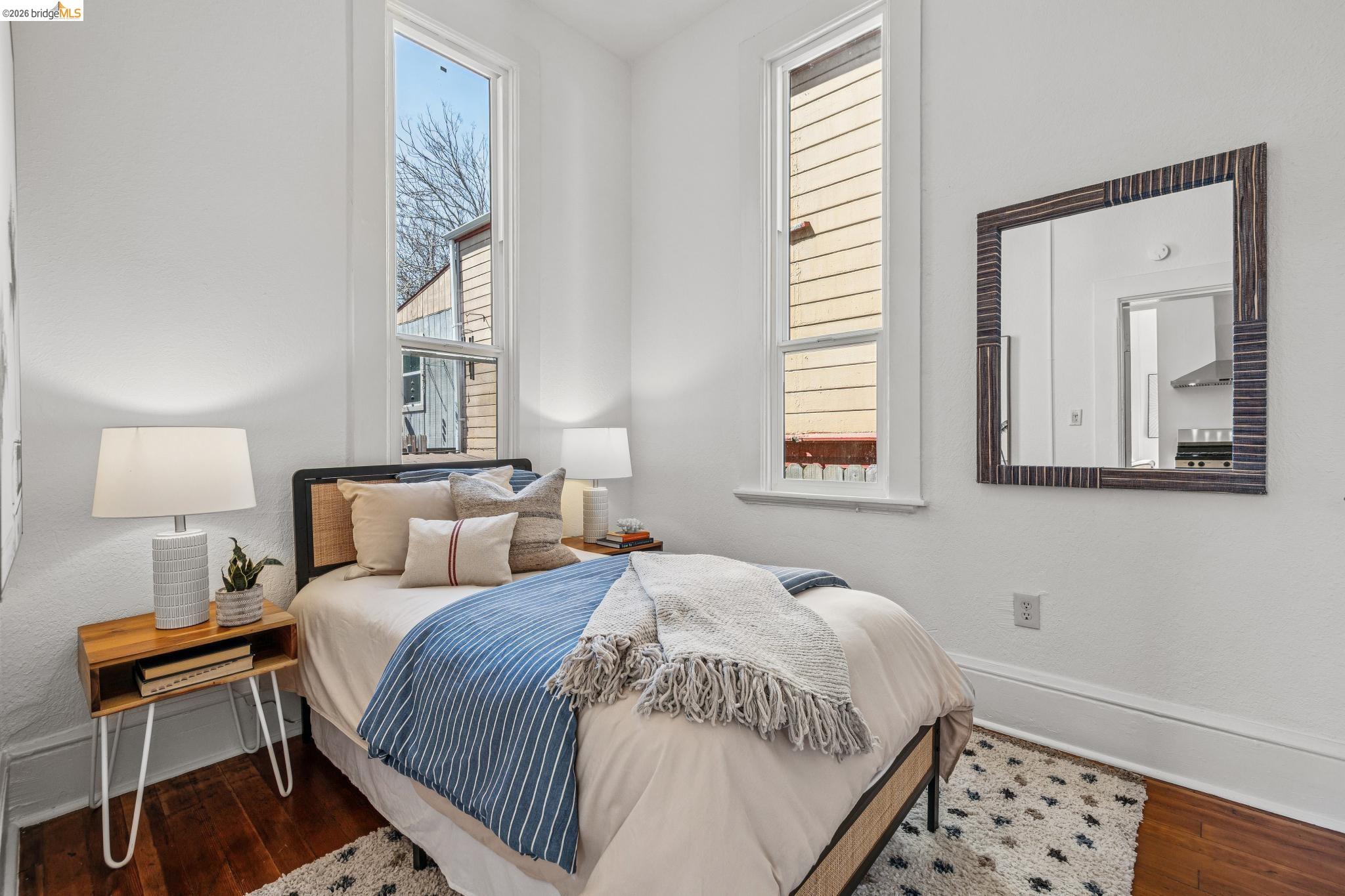 Detail Gallery Image 18 of 52 For 1655 12th Street, Oakland,  CA 94607 - – Beds | – Baths