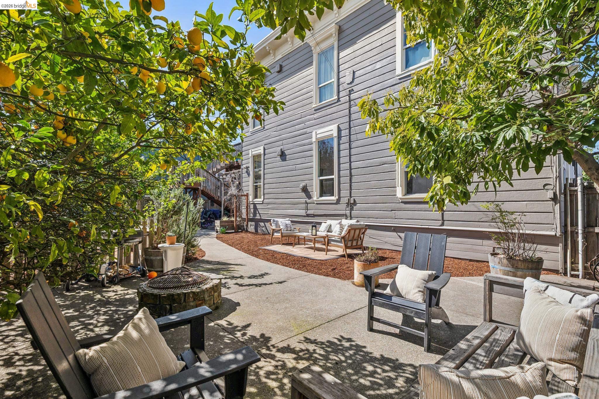 Detail Gallery Image 31 of 52 For 1655 12th Street, Oakland,  CA 94607 - – Beds | – Baths