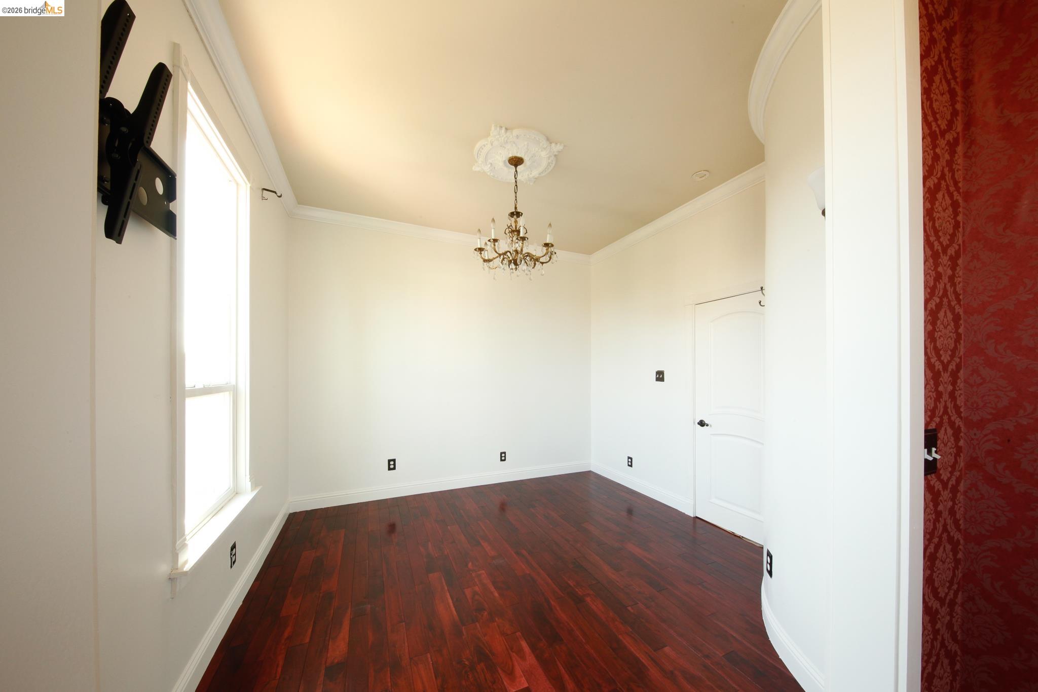 Detail Gallery Image 38 of 52 For 1655 12th Street, Oakland,  CA 94607 - – Beds | – Baths