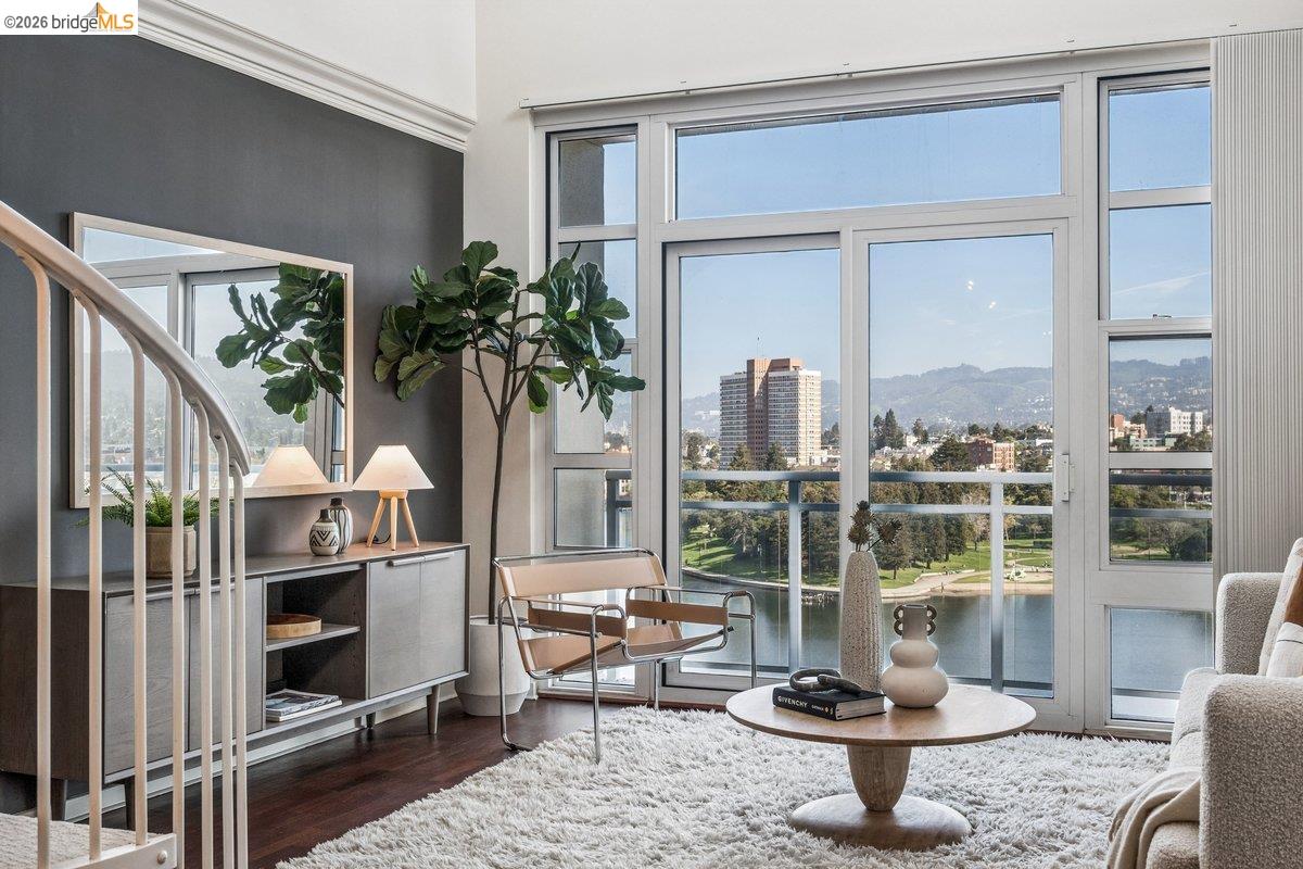 Photo #1: 41126699 Listing: Photo #1