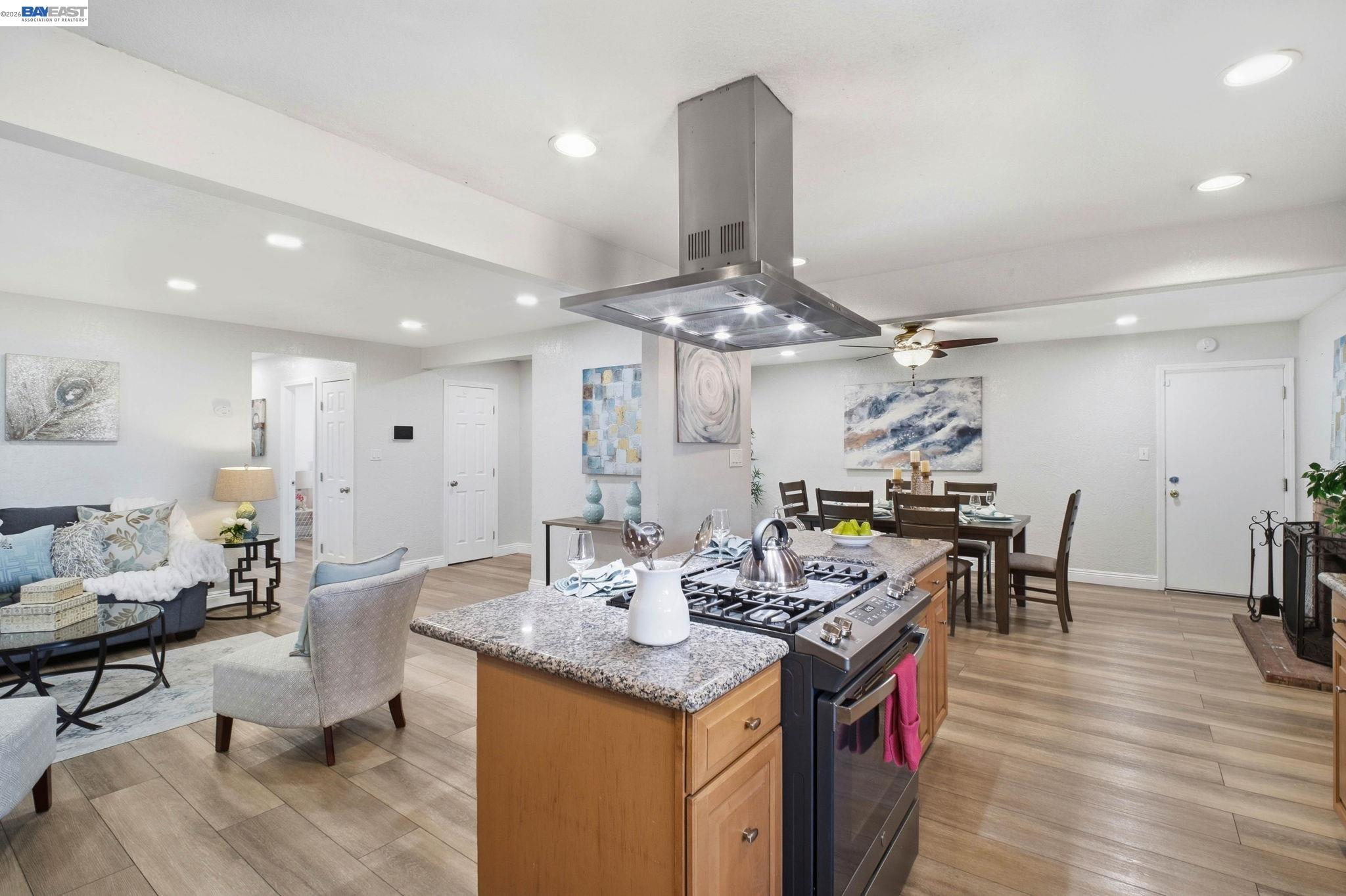 Detail Gallery Image 16 of 34 For 2473 Balmoral St., Union City,  CA 94587-1862 - 3 Beds | 2 Baths