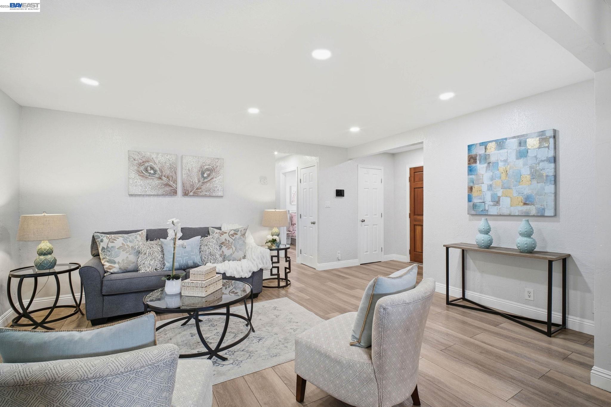 Detail Gallery Image 9 of 34 For 2473 Balmoral St., Union City,  CA 94587-1862 - 3 Beds | 2 Baths