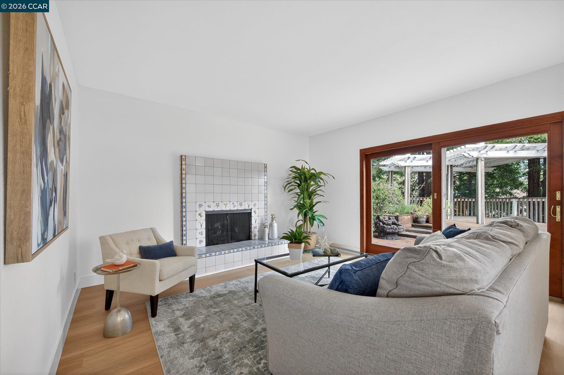 Detail Gallery Image 16 of 49 For 218 Mountaire Cir, Clayton,  CA 94517 - 4 Beds | 2/1 Baths