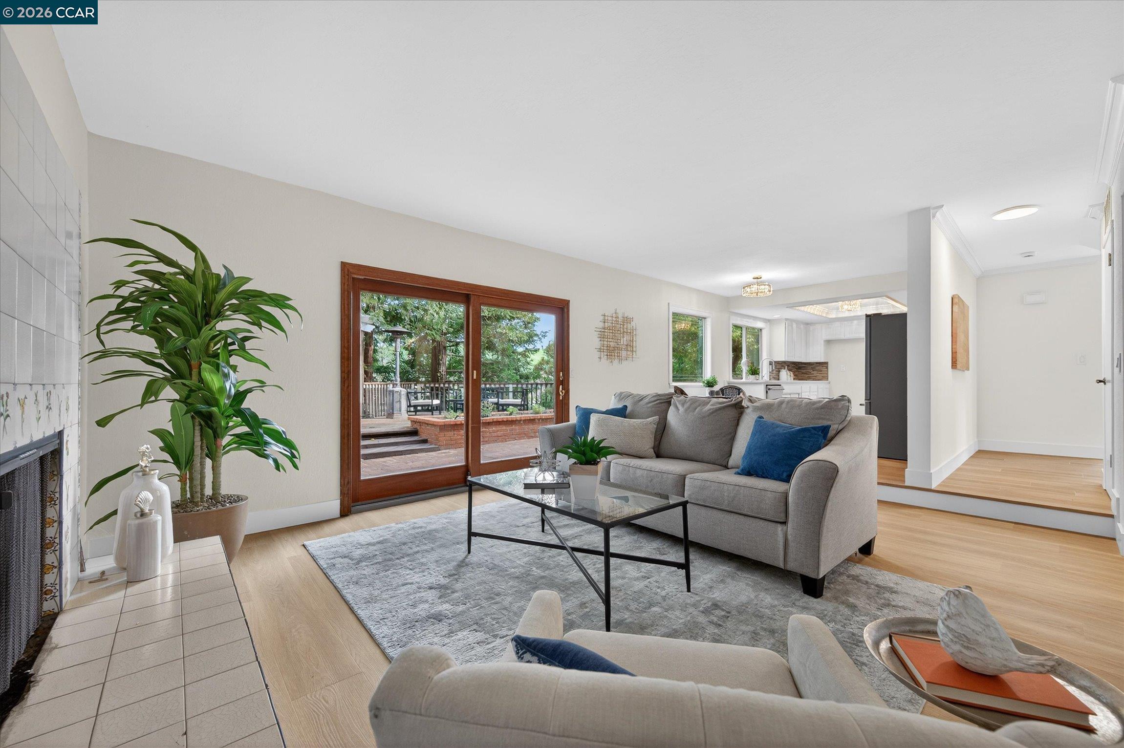 Detail Gallery Image 17 of 49 For 218 Mountaire Cir, Clayton,  CA 94517 - 4 Beds | 2/1 Baths