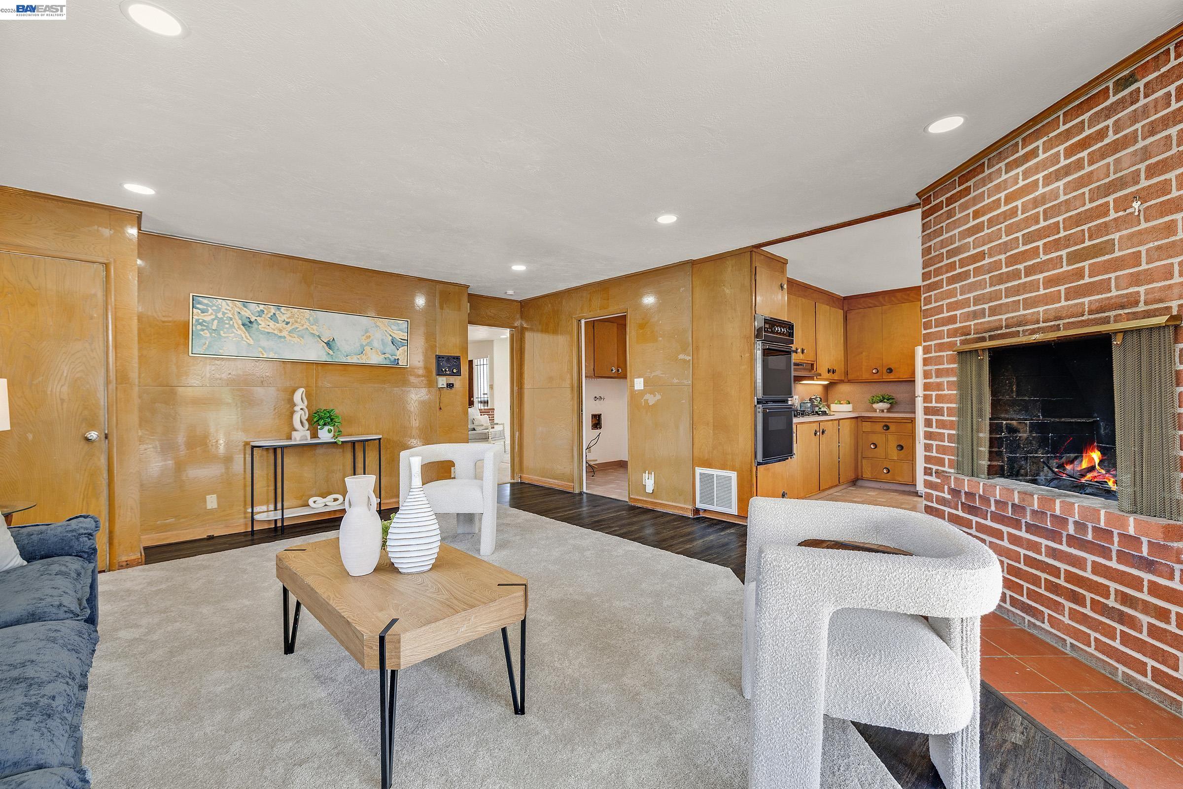 Detail Gallery Image 14 of 31 For 845 Dolores Ave, San Leandro,  CA 94577 - 3 Beds | 1/1 Baths