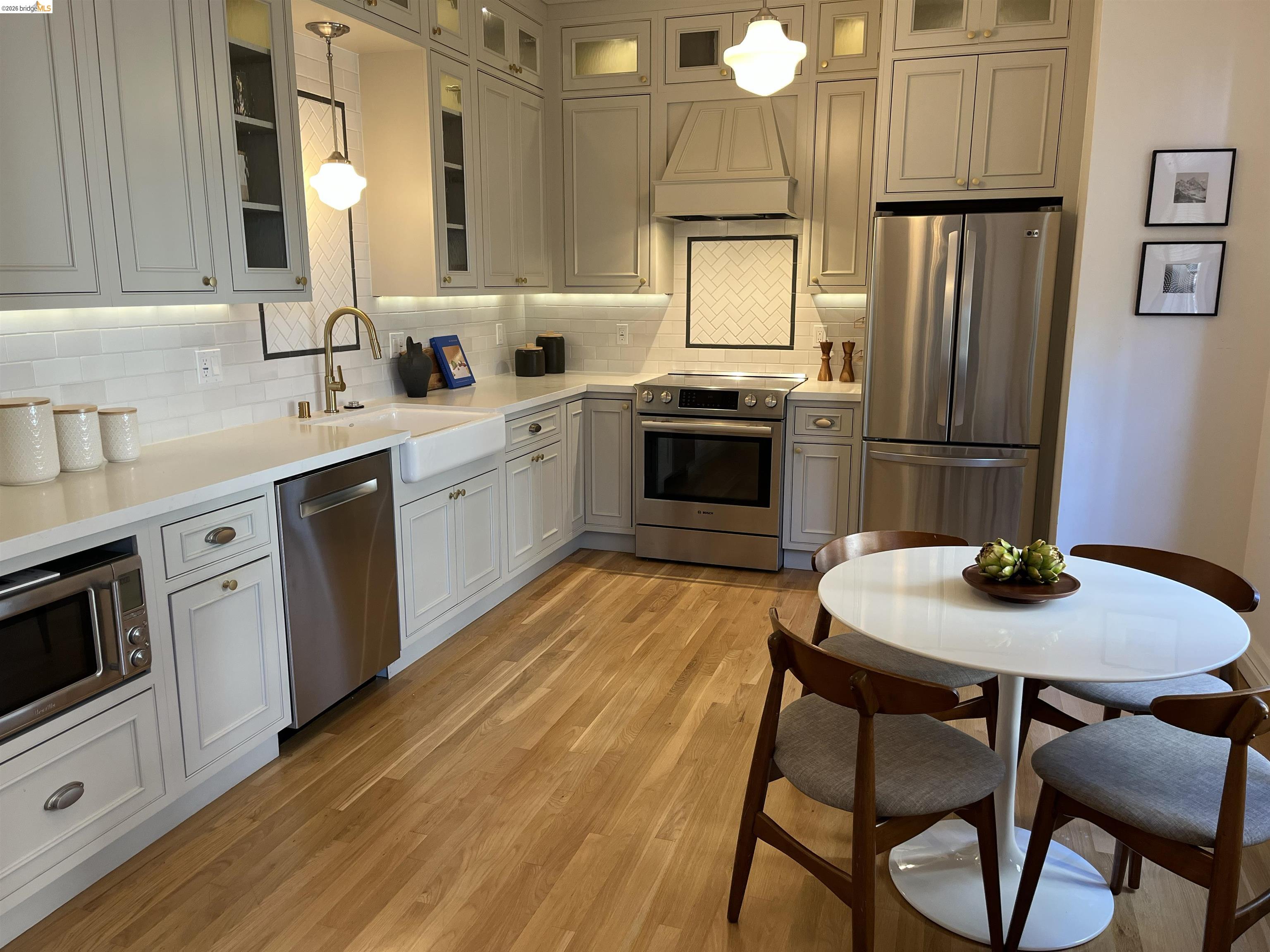 Photo #12: 41126706 Listing: Photo #12