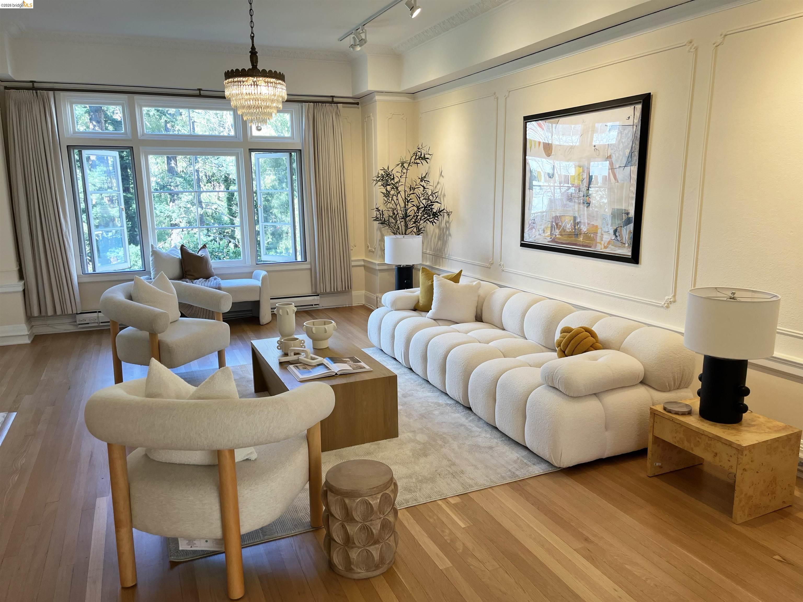 Photo #5: 41126706 Listing: Photo #5