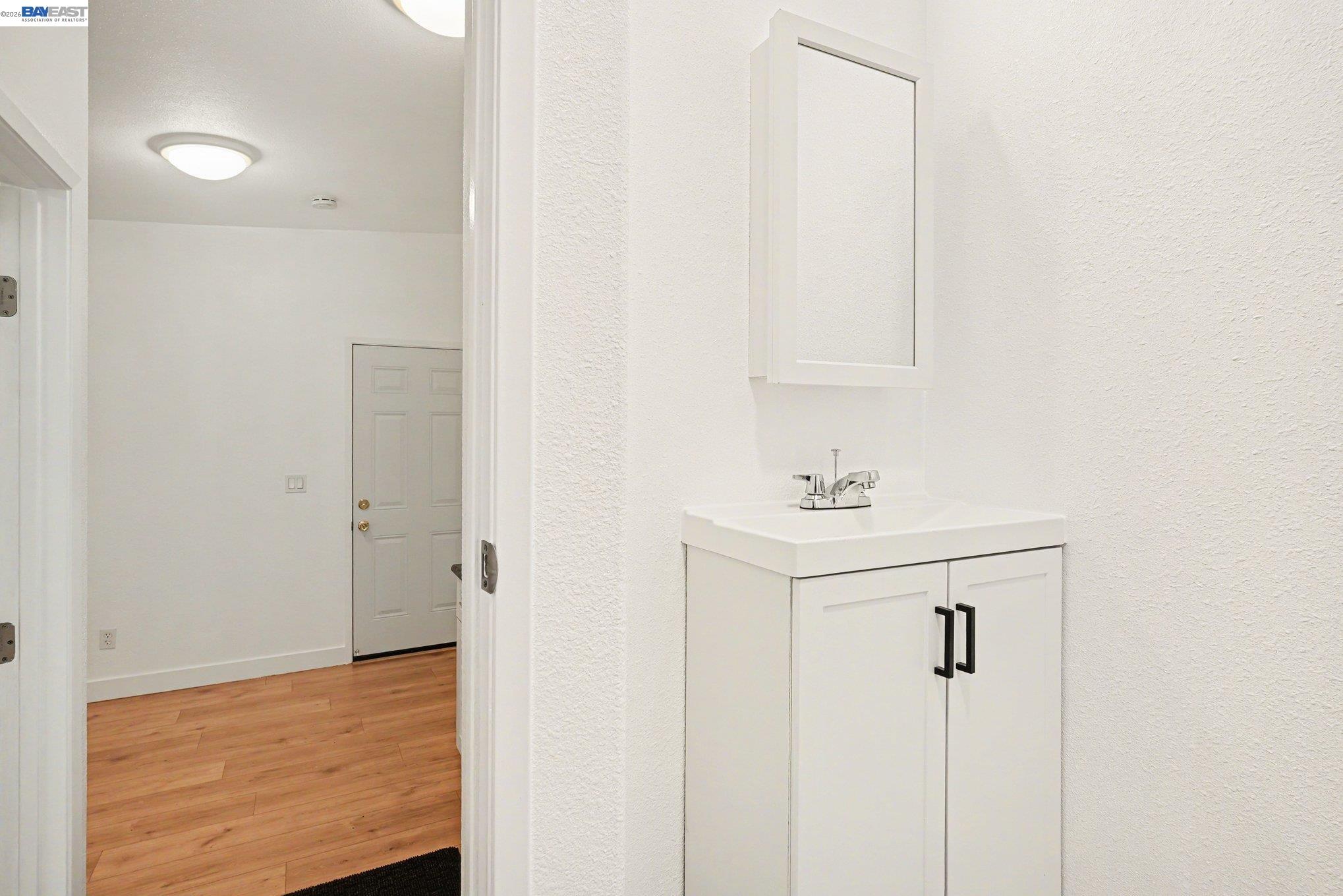 Detail Gallery Image 23 of 26 For 1838 40th, Oakland,  CA 94601 - 2 Beds | 1 Baths