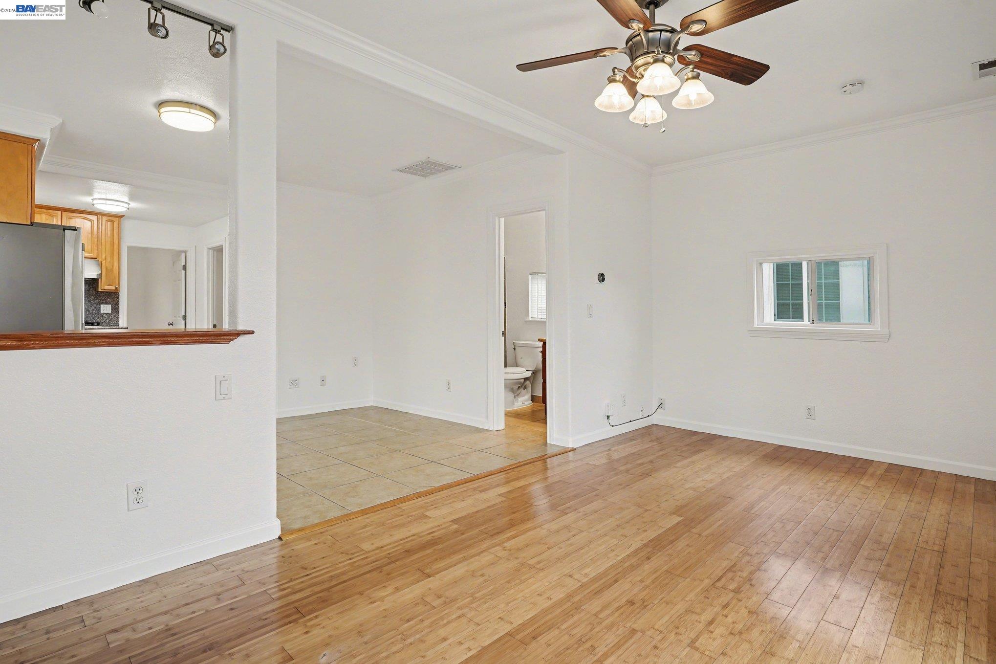 Detail Gallery Image 6 of 26 For 1838 40th, Oakland,  CA 94601 - 2 Beds | 1 Baths