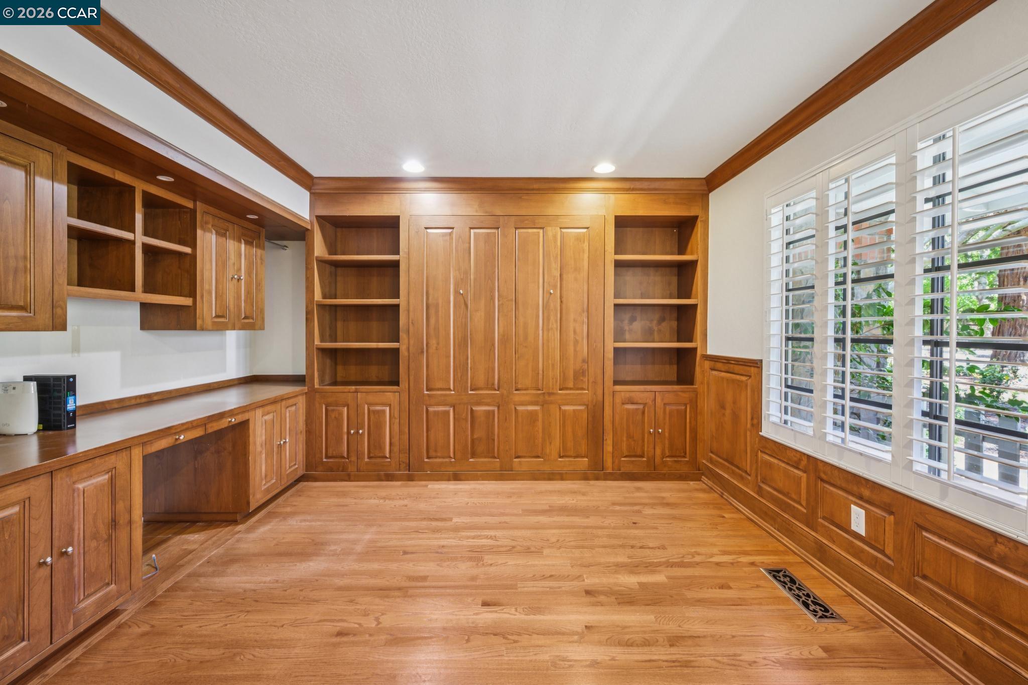 Detail Gallery Image 19 of 38 For 2145 Deer Oak Way, Danville,  CA 94506 - 5 Beds | 4 Baths