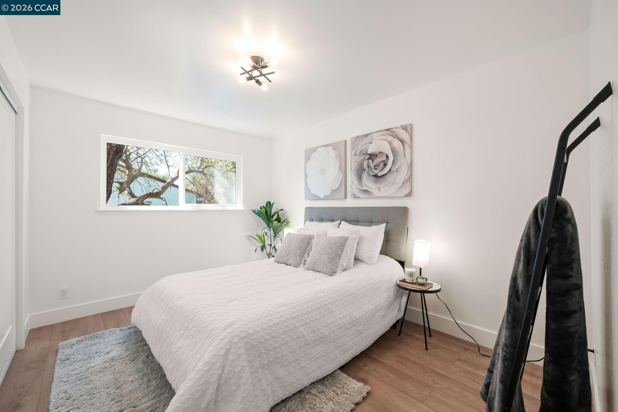 Detail Gallery Image 18 of 31 For 3959 Chestnut Ave, Concord,  CA 94519 - 4 Beds | 2 Baths