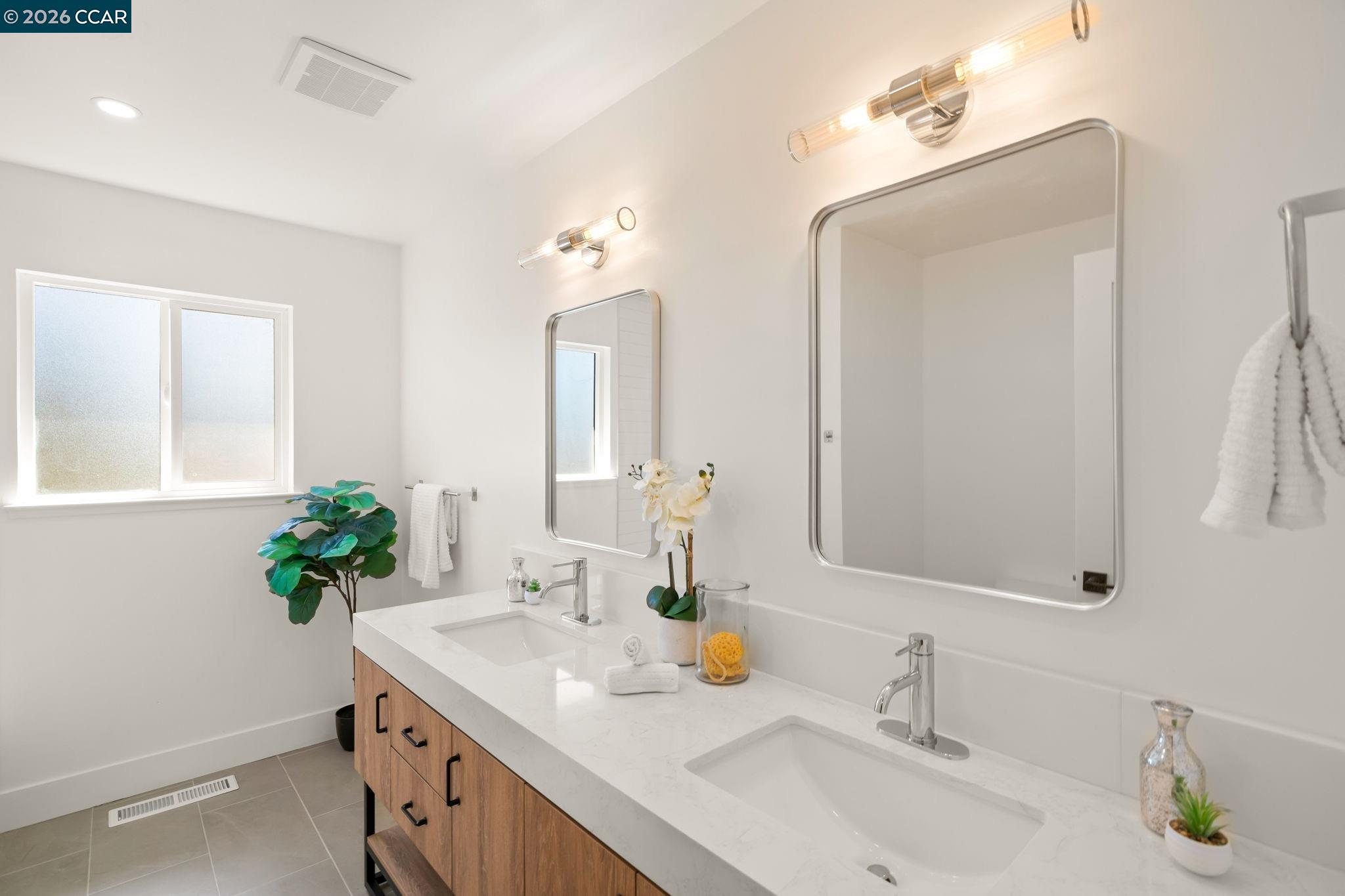 Detail Gallery Image 19 of 31 For 3959 Chestnut Ave, Concord,  CA 94519 - 4 Beds | 2 Baths