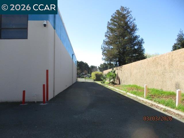 Detail Gallery Image 6 of 21 For 2685 E Leland Rd, Pittsburg,  CA 94565 - – Beds | – Baths