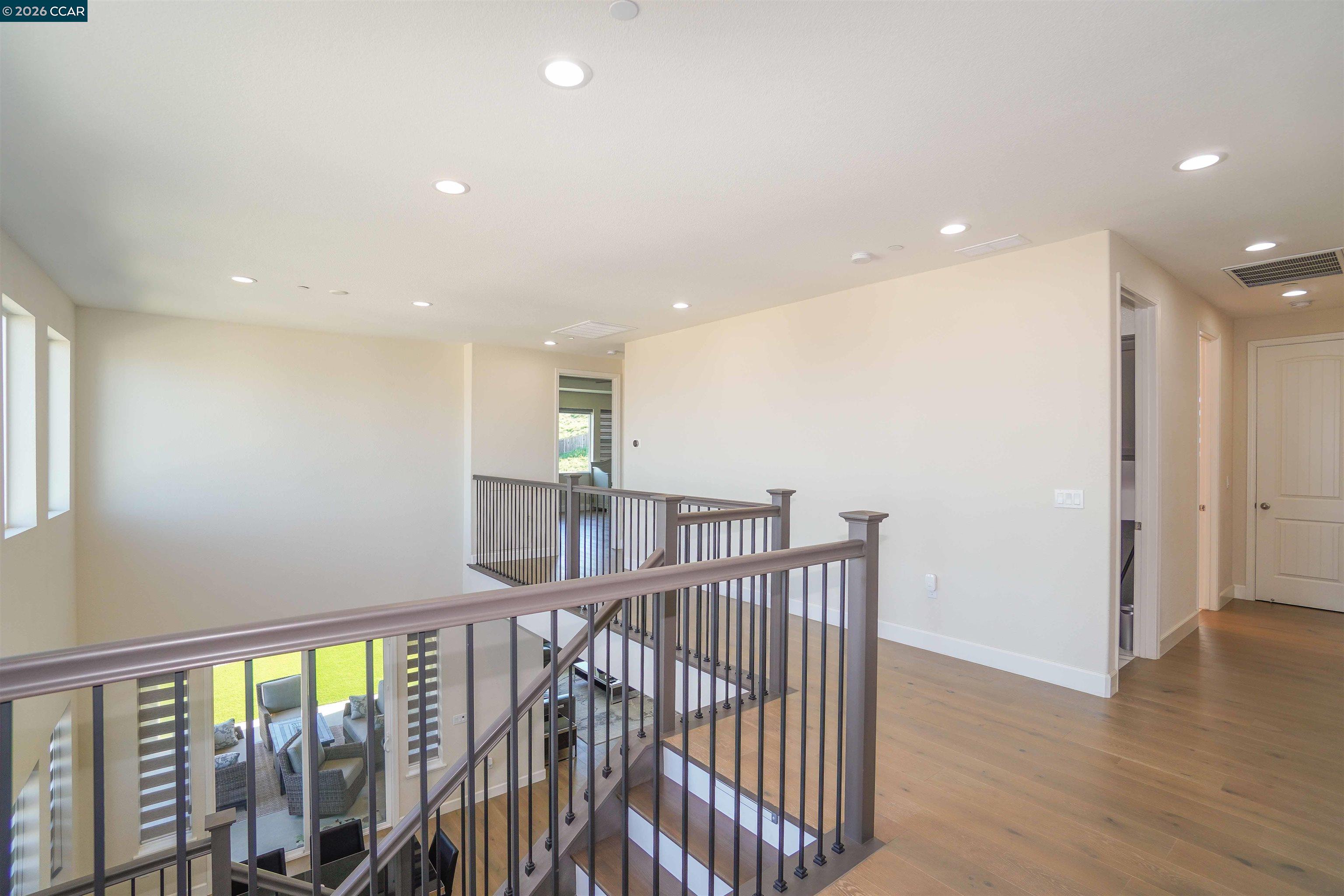 Detail Gallery Image 28 of 38 For 3150 Cortina Dr., Pittsburg,  CA 94565 - 4 Beds | 3 Baths