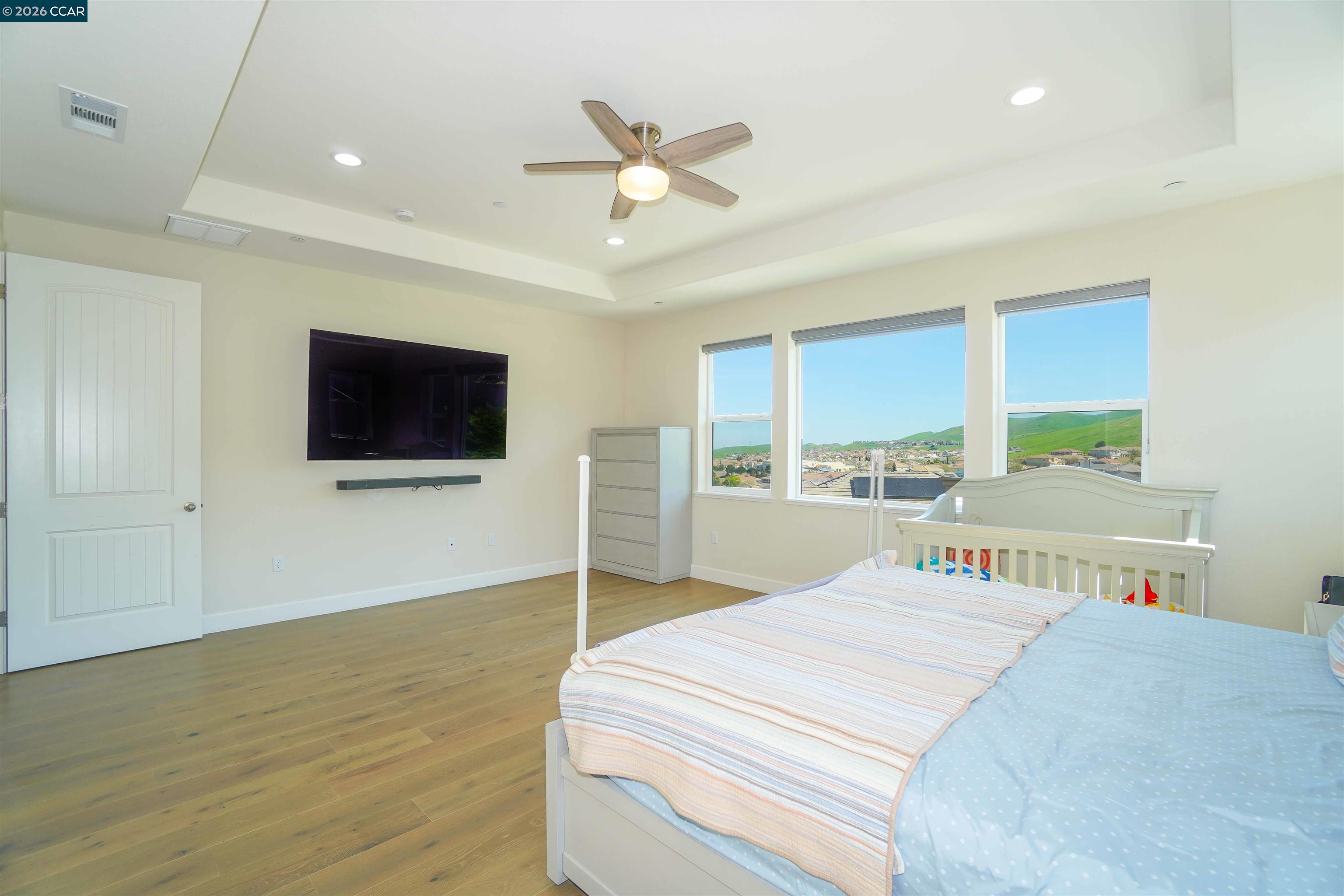 Detail Gallery Image 30 of 38 For 3150 Cortina Dr., Pittsburg,  CA 94565 - 4 Beds | 3 Baths