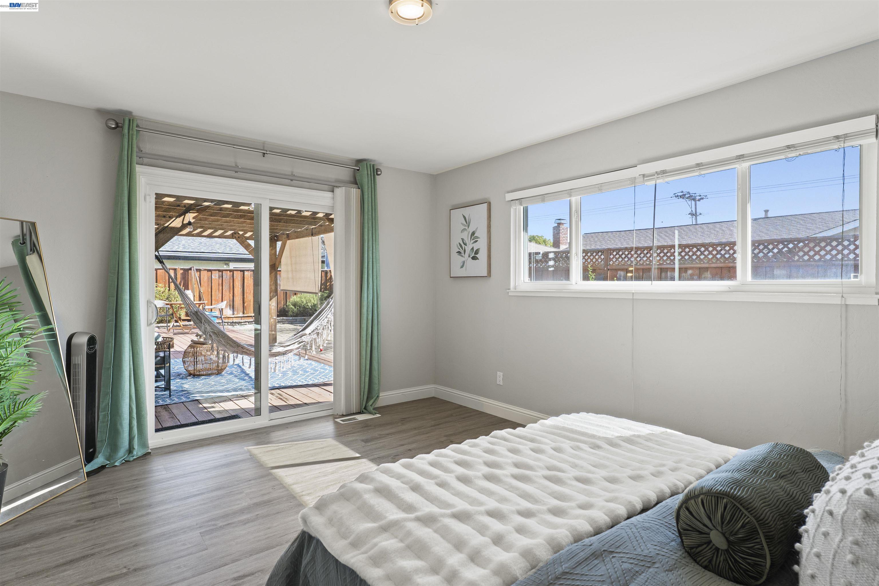 Detail Gallery Image 21 of 29 For 637 Caliente Ave, Livermore,  CA 94550 - 4 Beds | 2 Baths