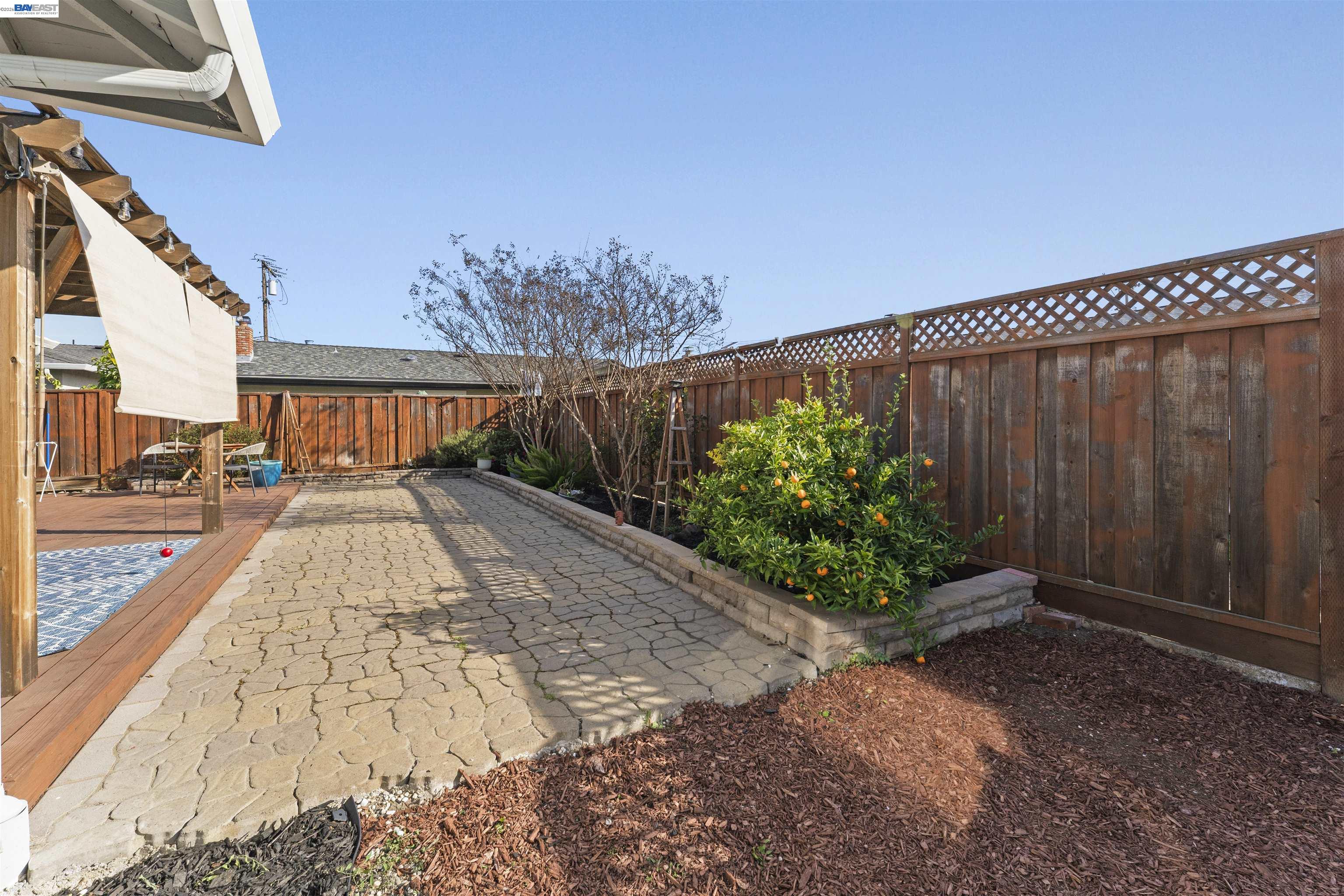 Detail Gallery Image 28 of 29 For 637 Caliente Ave, Livermore,  CA 94550 - 4 Beds | 2 Baths
