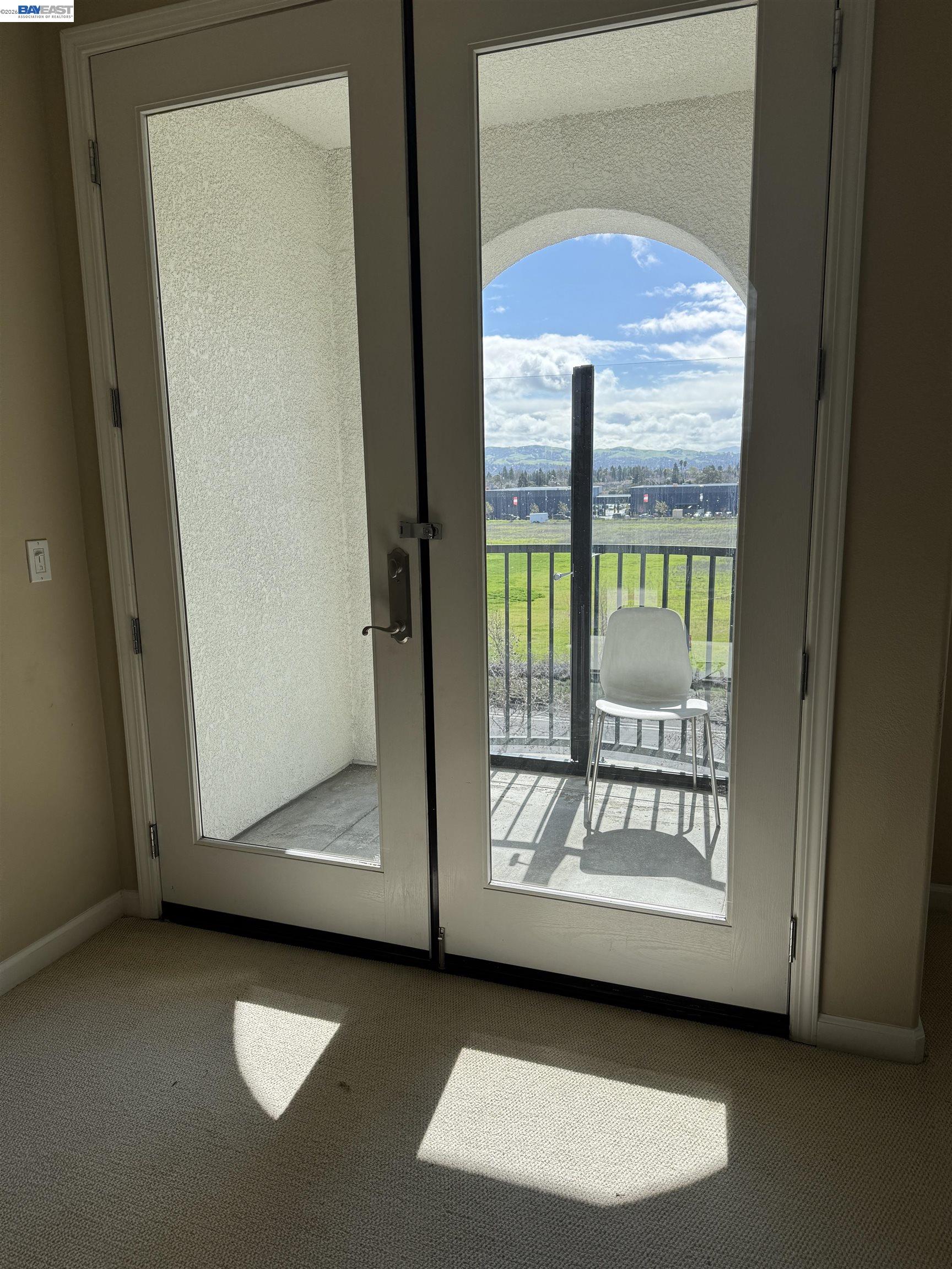 Photo #3: 41126718 Listing: Photo #3