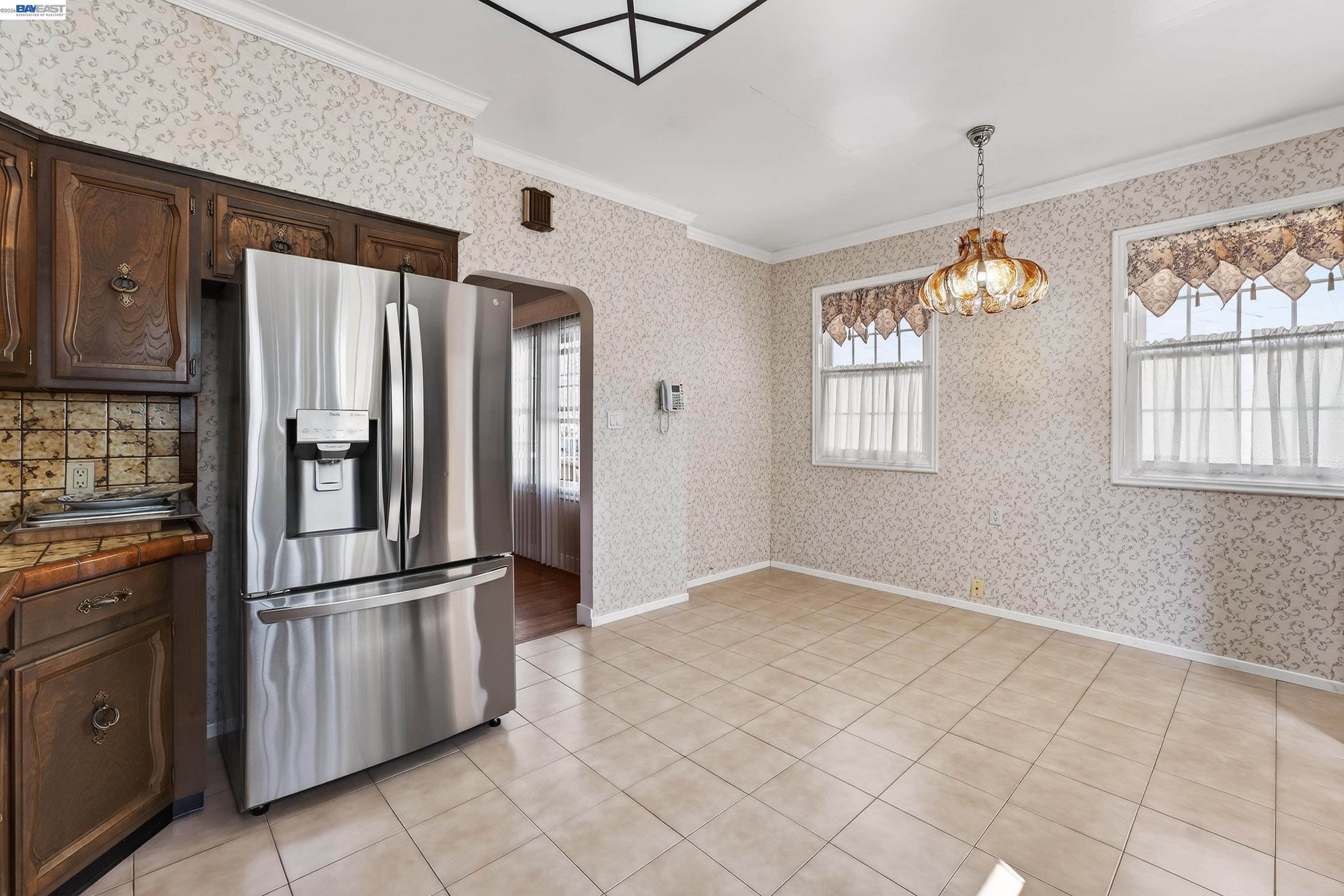 Detail Gallery Image 13 of 33 For 339 Hobart Ave, San Mateo,  CA 94402 - 2 Beds | 1 Baths