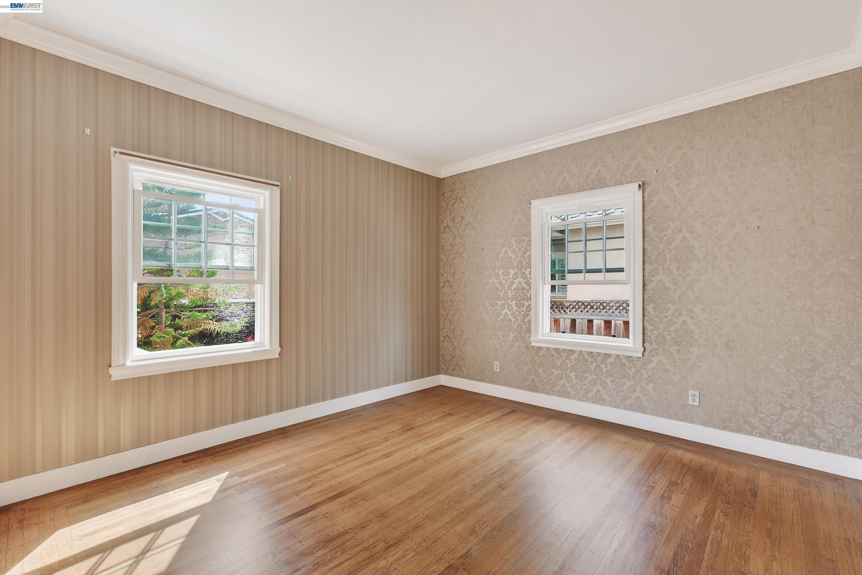 Detail Gallery Image 22 of 33 For 339 Hobart Ave, San Mateo,  CA 94402 - 2 Beds | 1 Baths